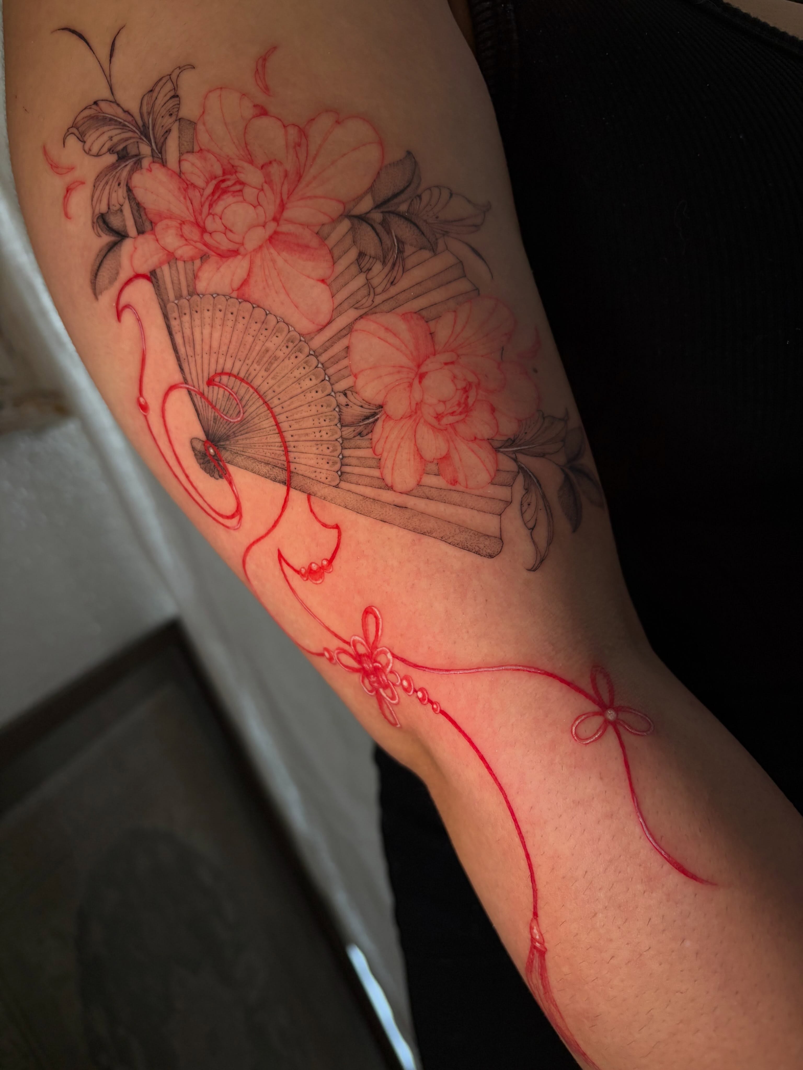 Floral fan fine line tattoo on the forearm by Justene Renee 🖤 Fine Line Tattoo Artist