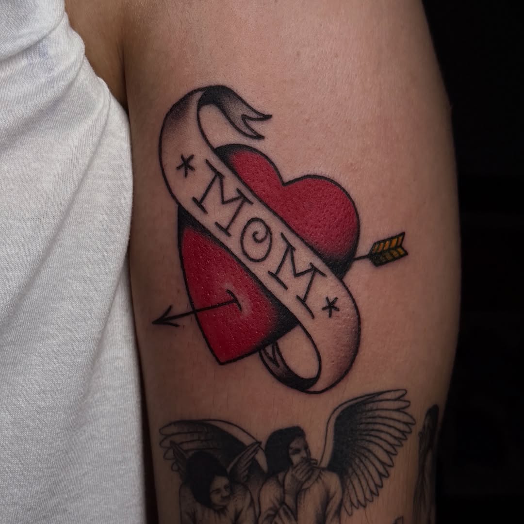 Tattoo by @wolfhazel β american_traditional