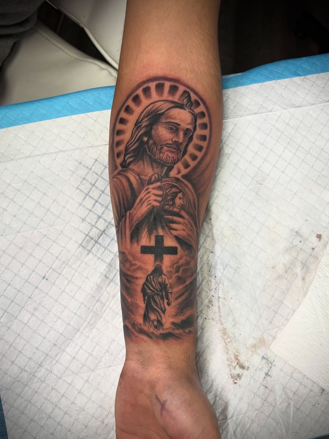 Tattoo by @ef86_vs1 — realism, black_and_grey