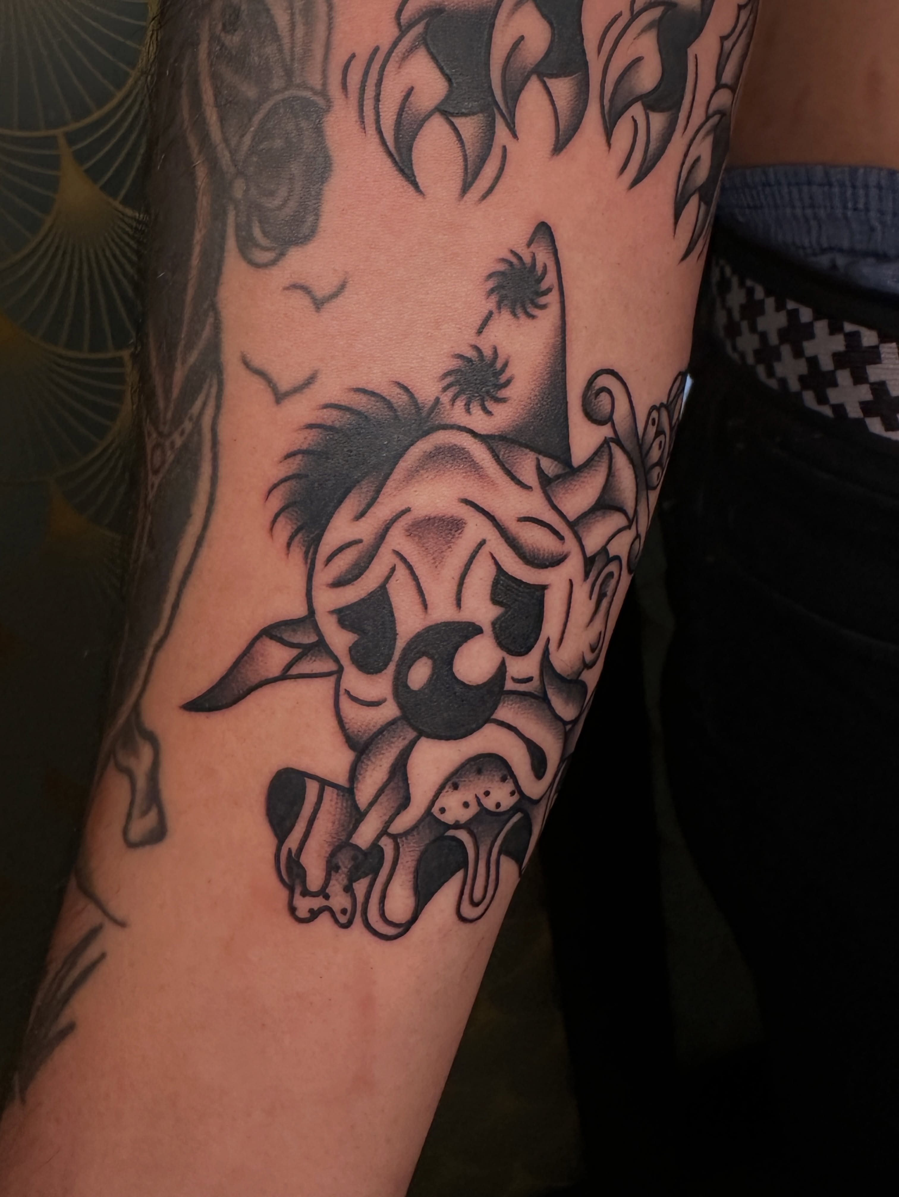 Bull American traditional tattoo on the forearm by ⊹₊⟡⋆ 𝕵𝖔𝖎𝖊 ⊹₊⟡⋆