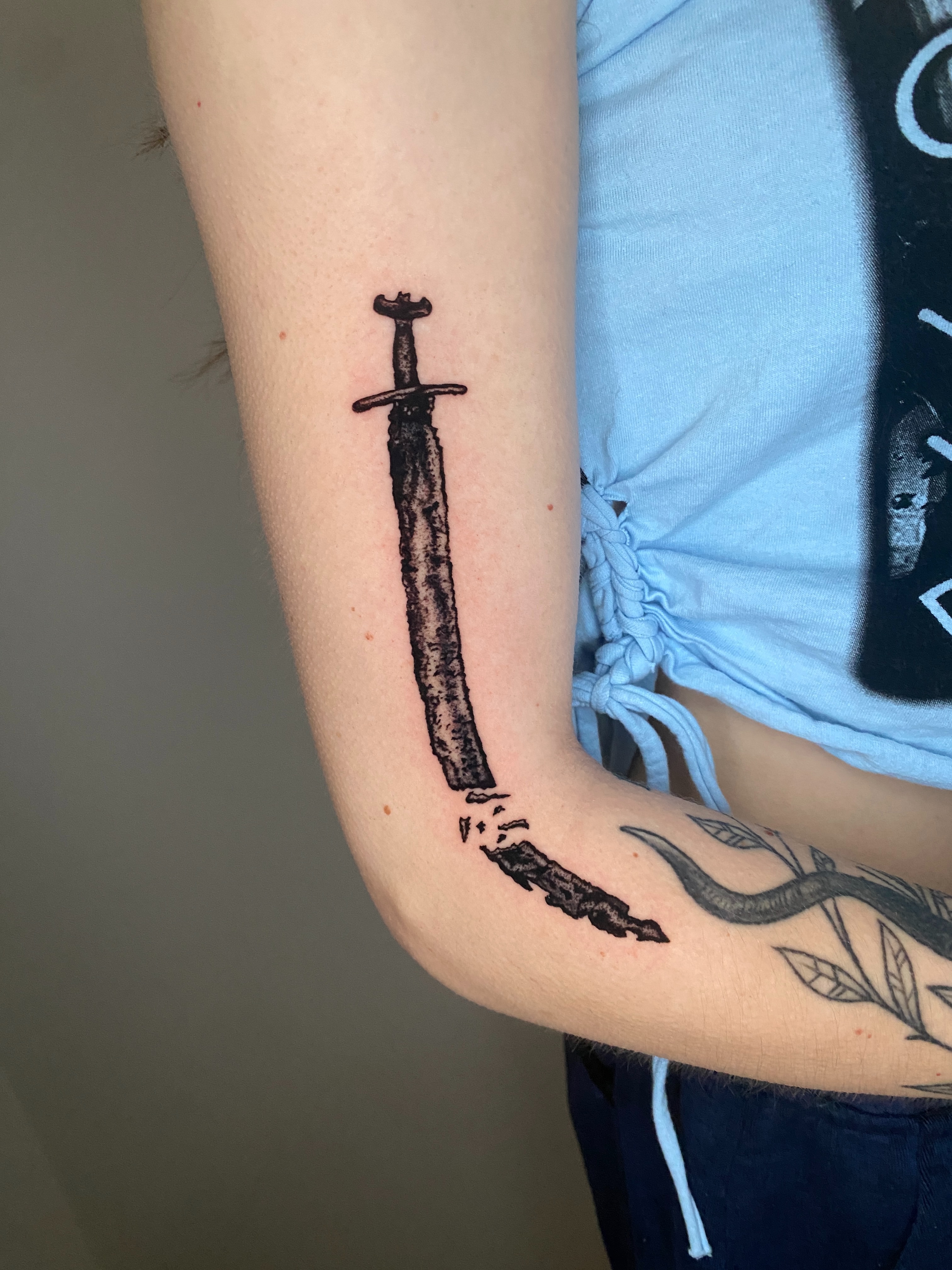 Sword black and grey tattoo on the forearm by Aidan Leery, Portland, Oregon