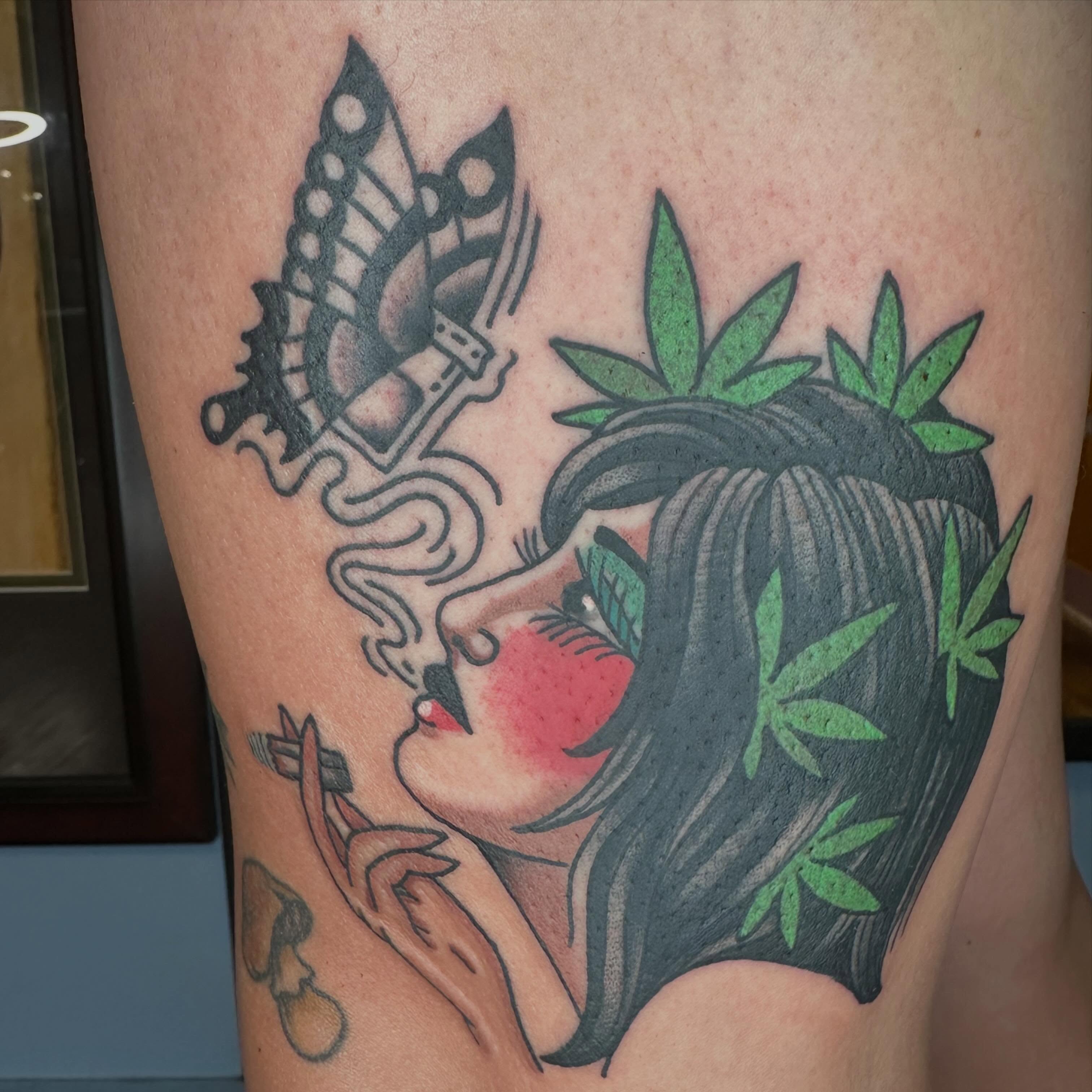 Tattoo by @jeffrey_dt_314 — american_traditional, dotwork