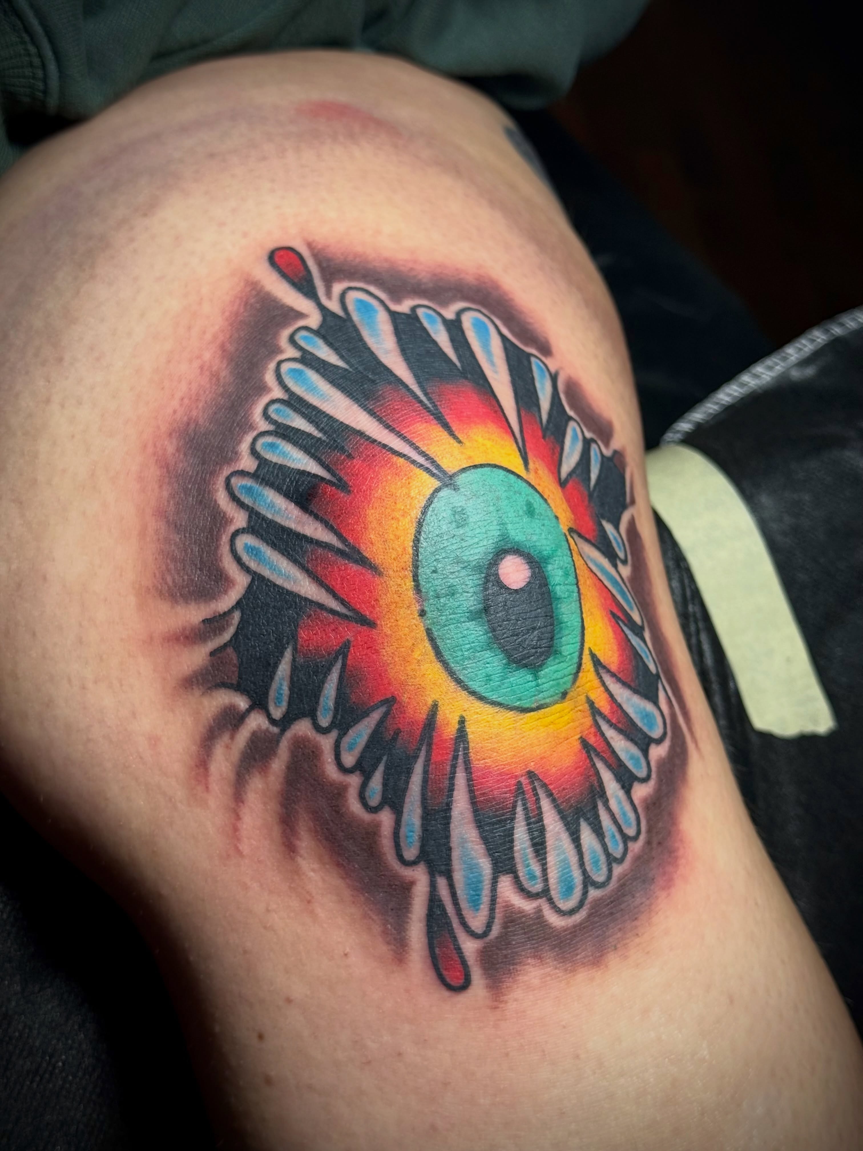 Eye neo-traditional tattoo on the thigh by Chuck Derek Whitaker
