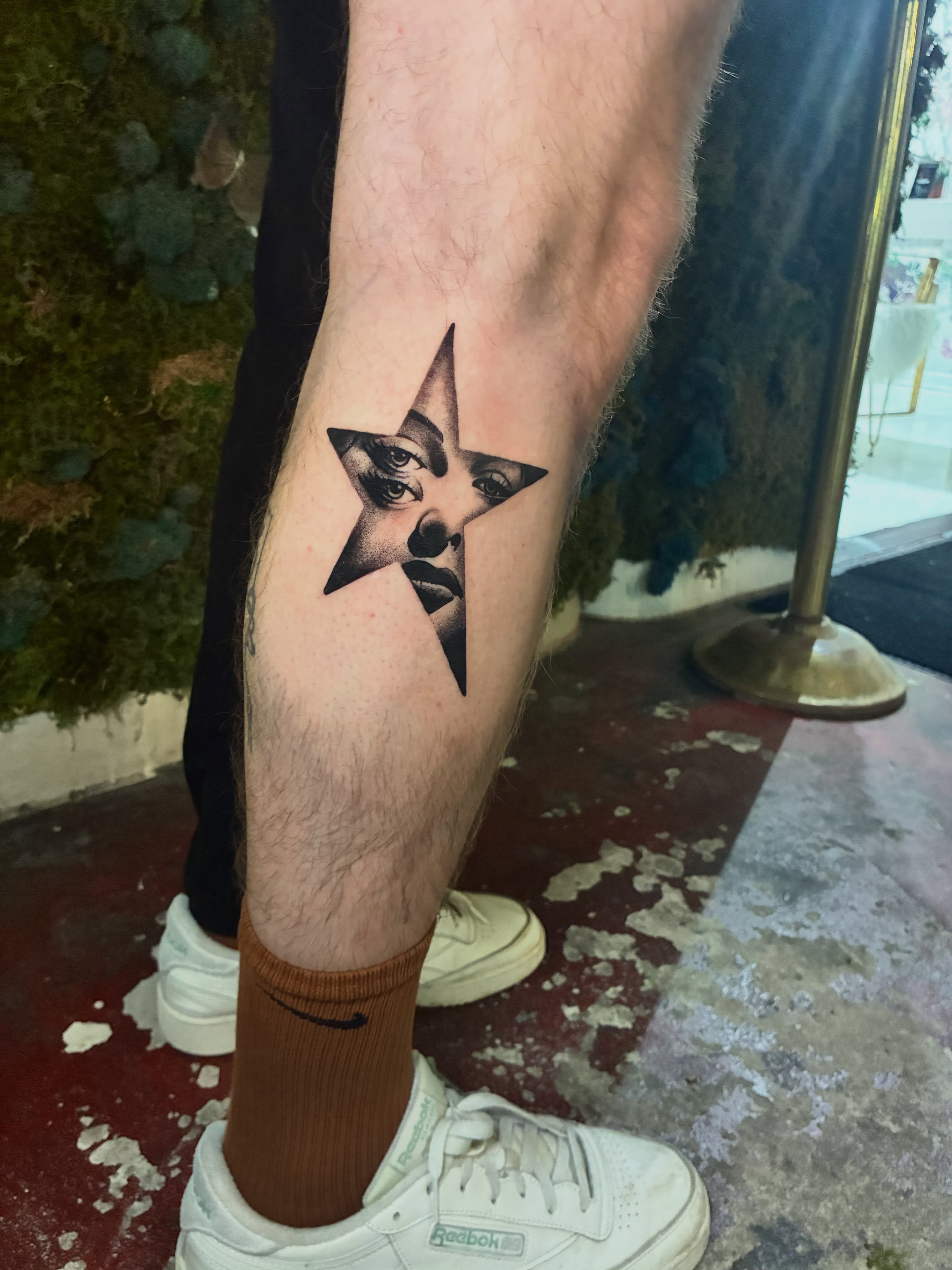Tattoo by @jinx_inkz β geometric