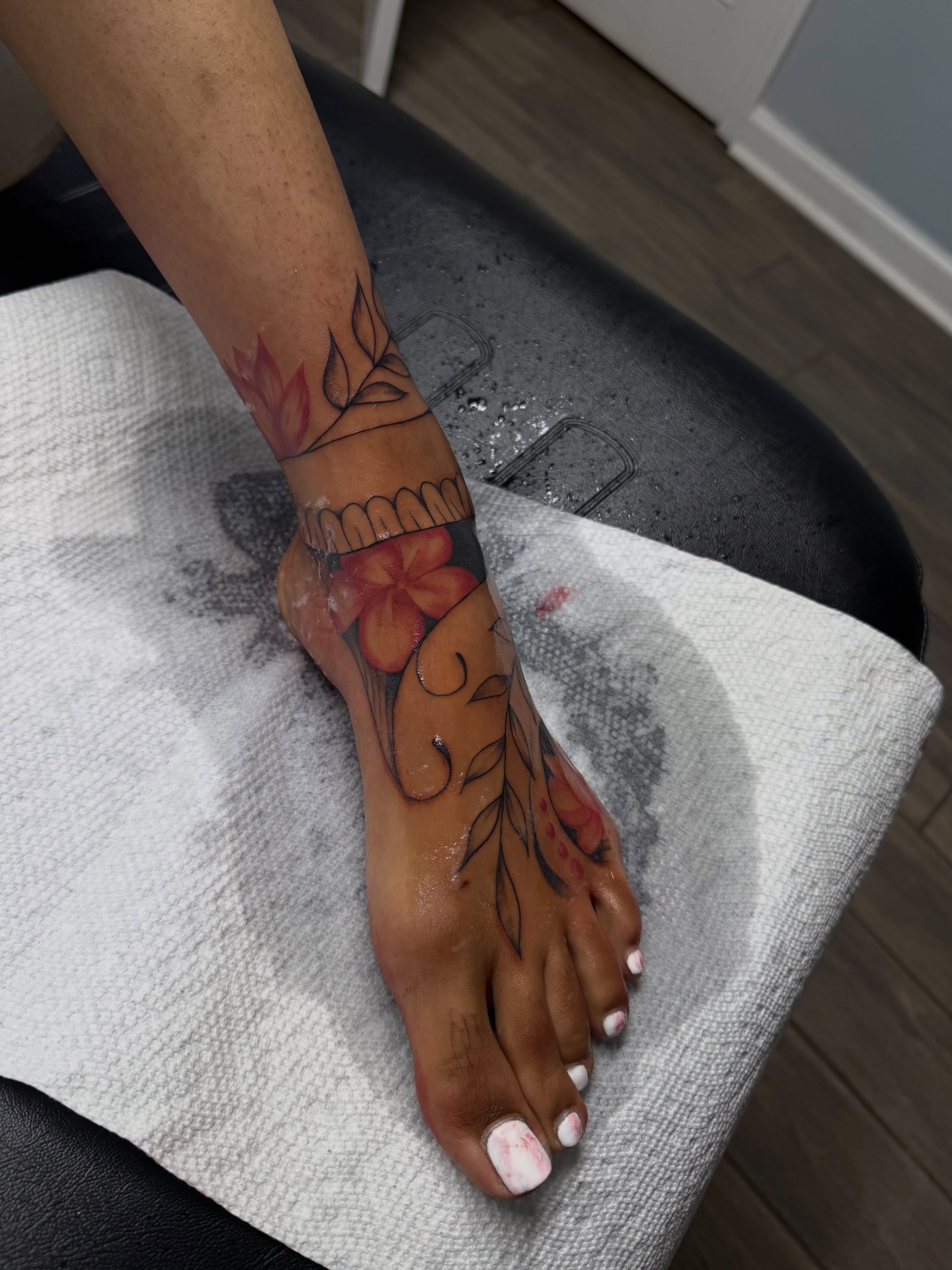 Tattoo by @stephsworldofink — new_school, realism