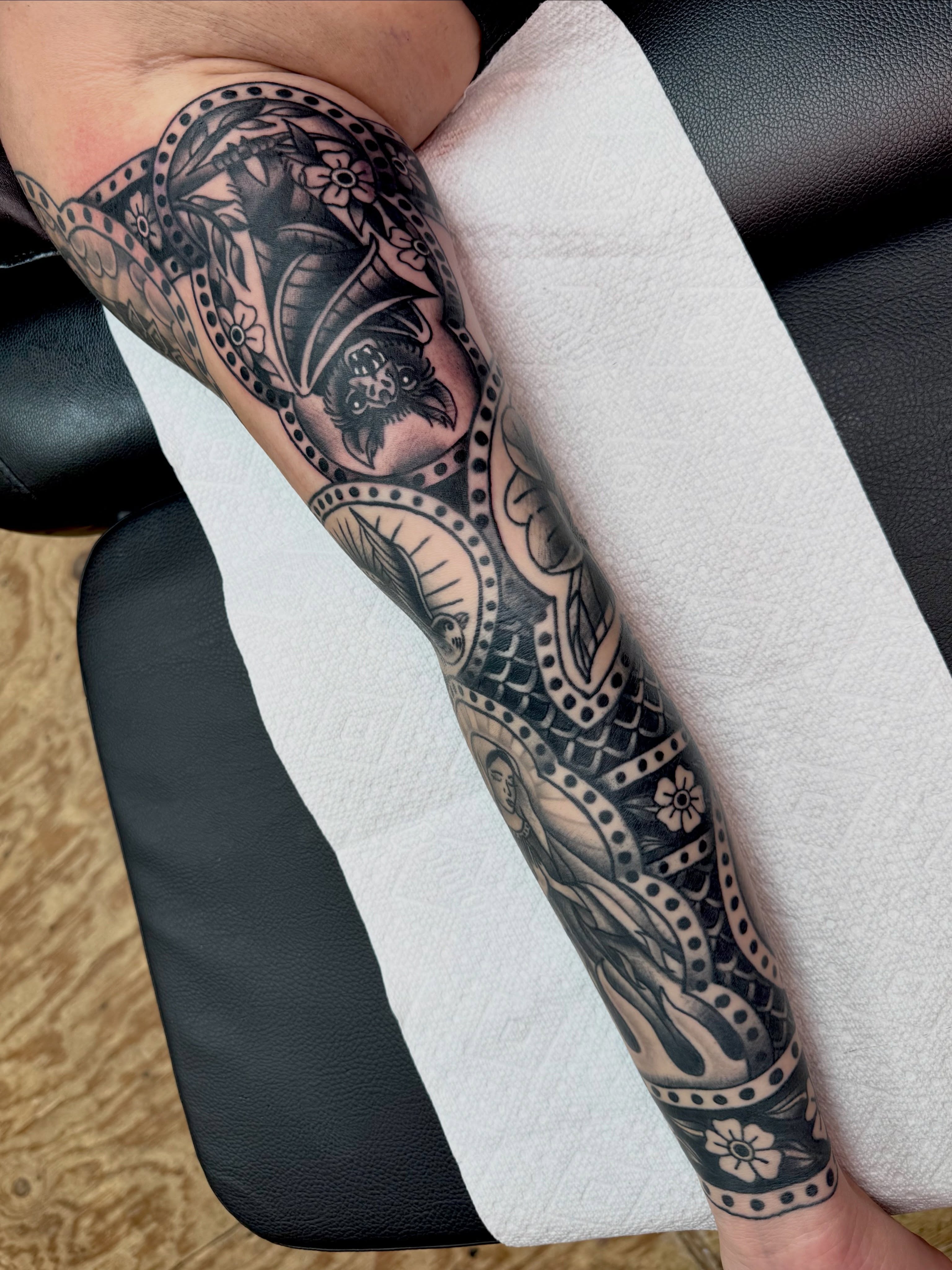 Tattoo by @electrababytattoo — black_and_grey, ornamental