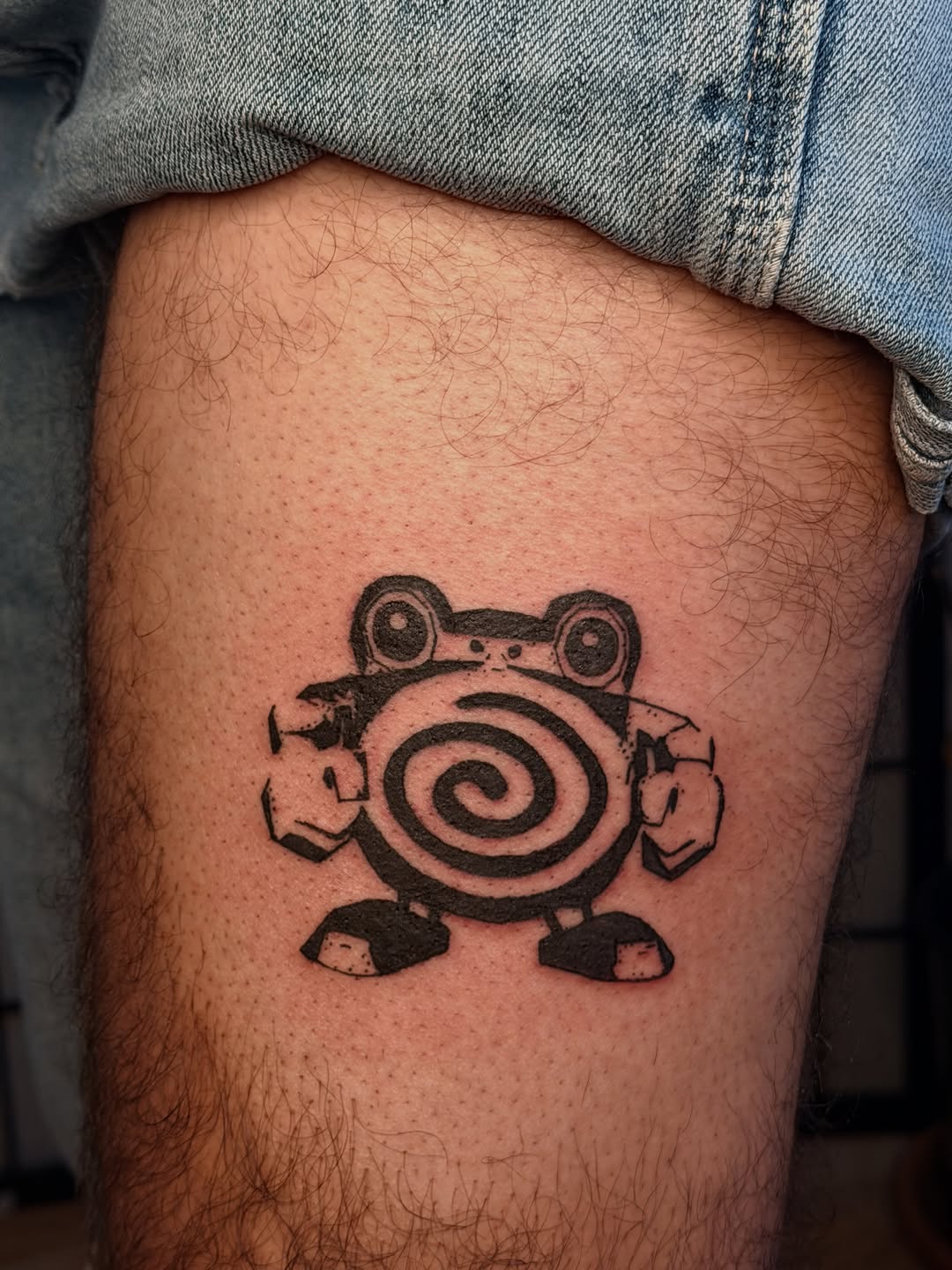 Tattoo by @isthepainok — blackwork