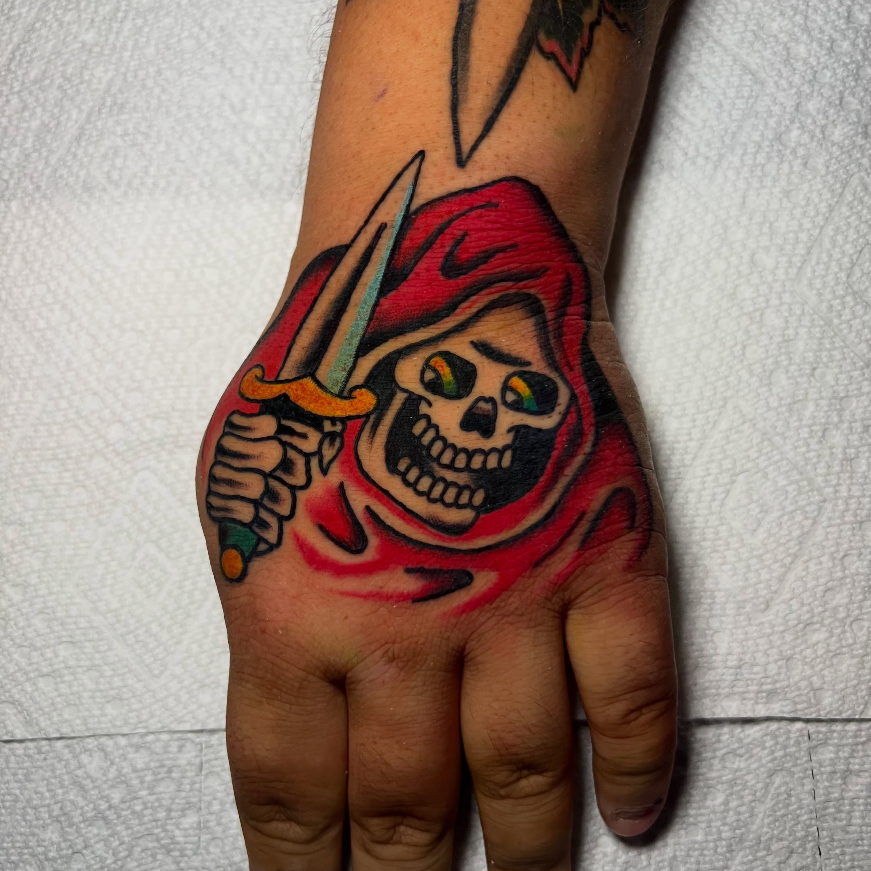 Tattoo by @mattlasses — american_traditional