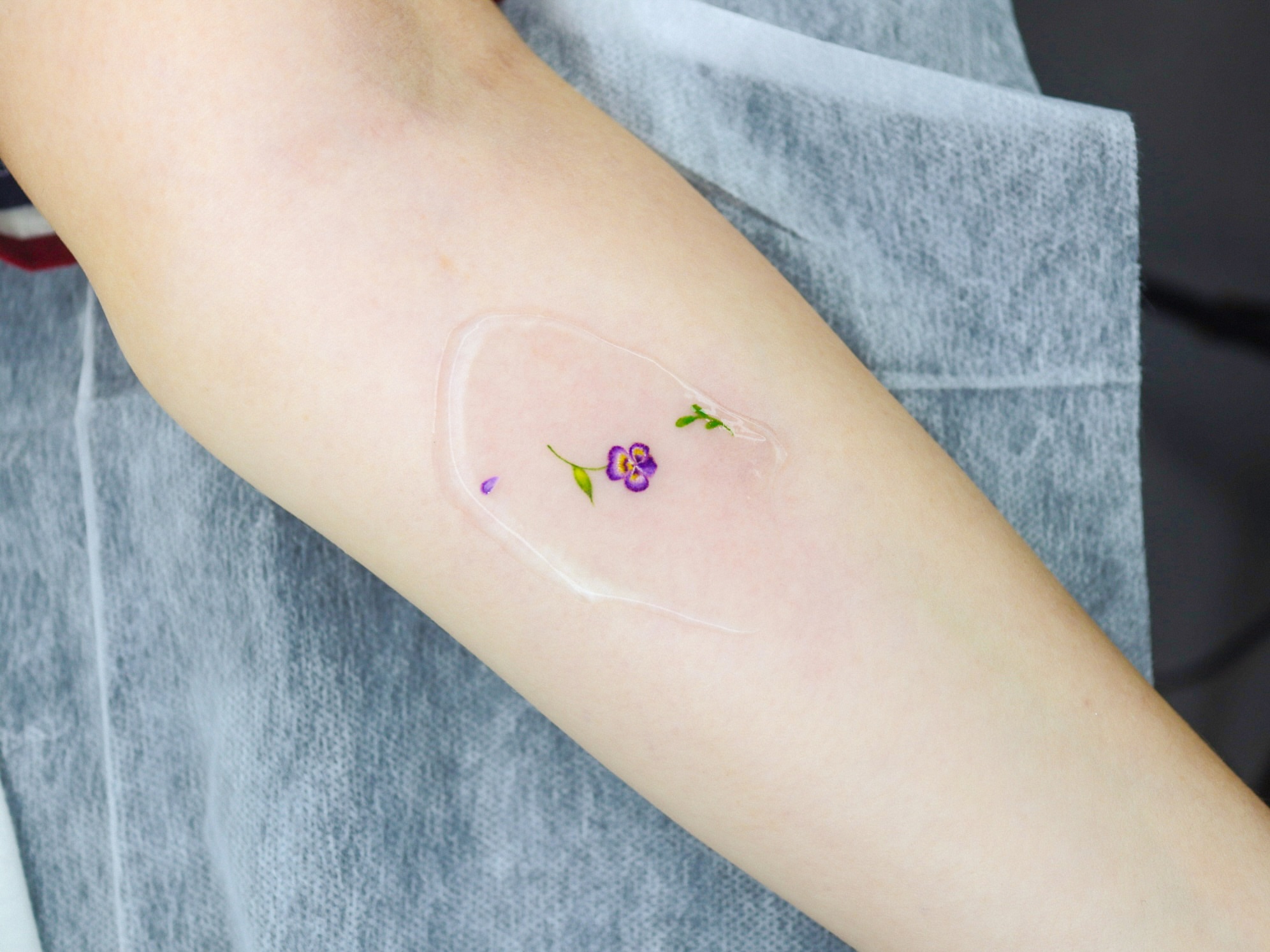 Tattoo by @bay__tattoo — dotwork