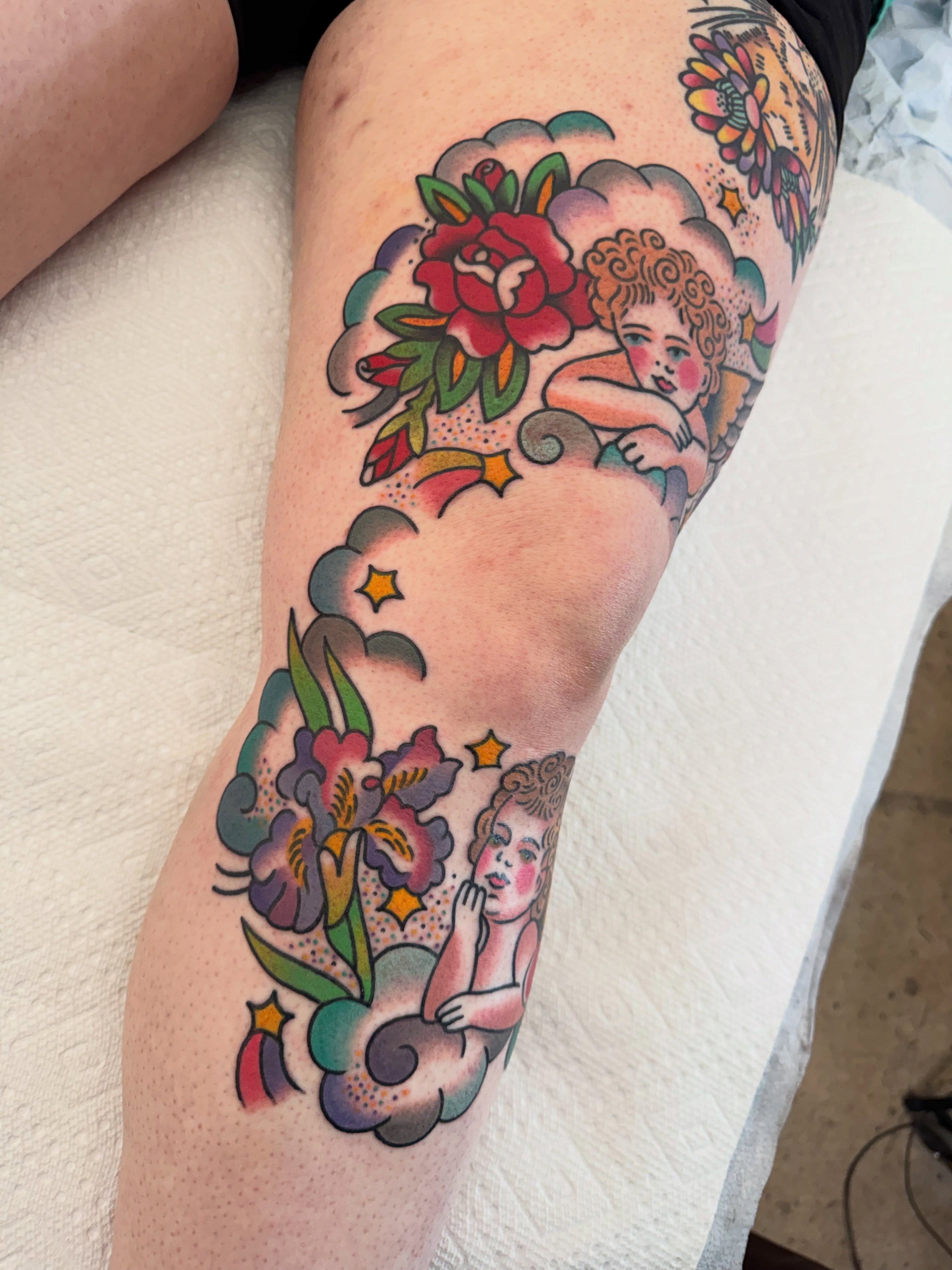 Tattoo by @rarespider — american_traditional, dotwork
