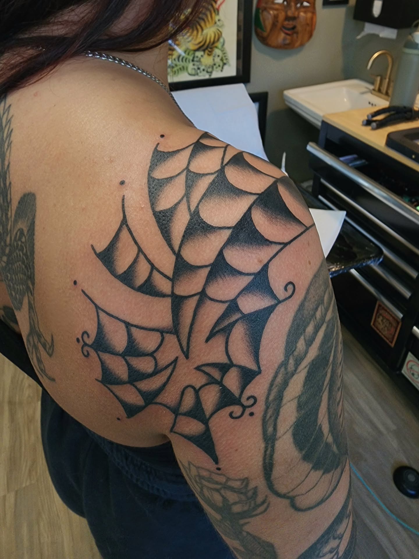 Geometric spiderweb geometric tattoo on the shoulder by πππππ
