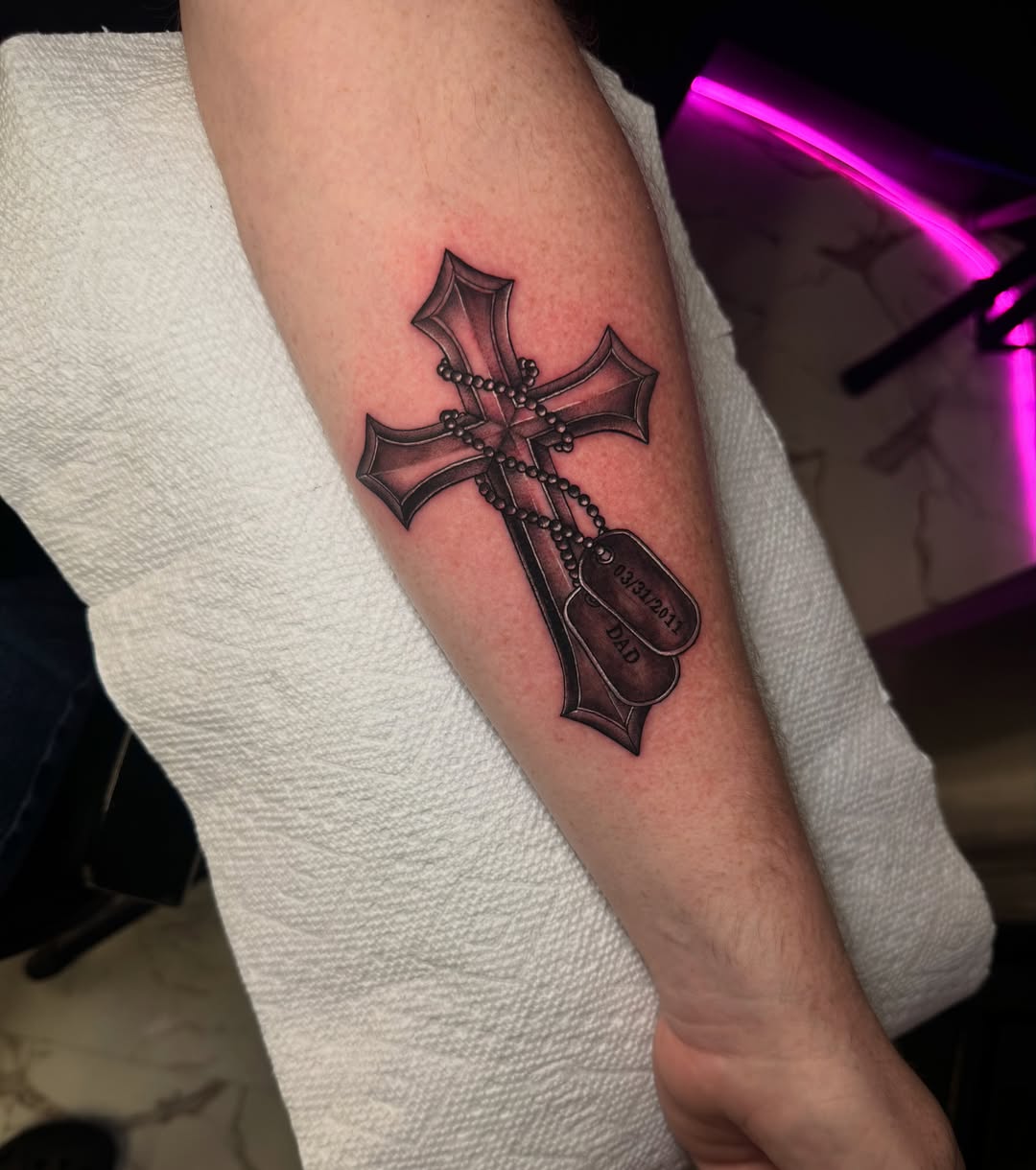 Tattoo by @l.sinatra__ — black_and_grey