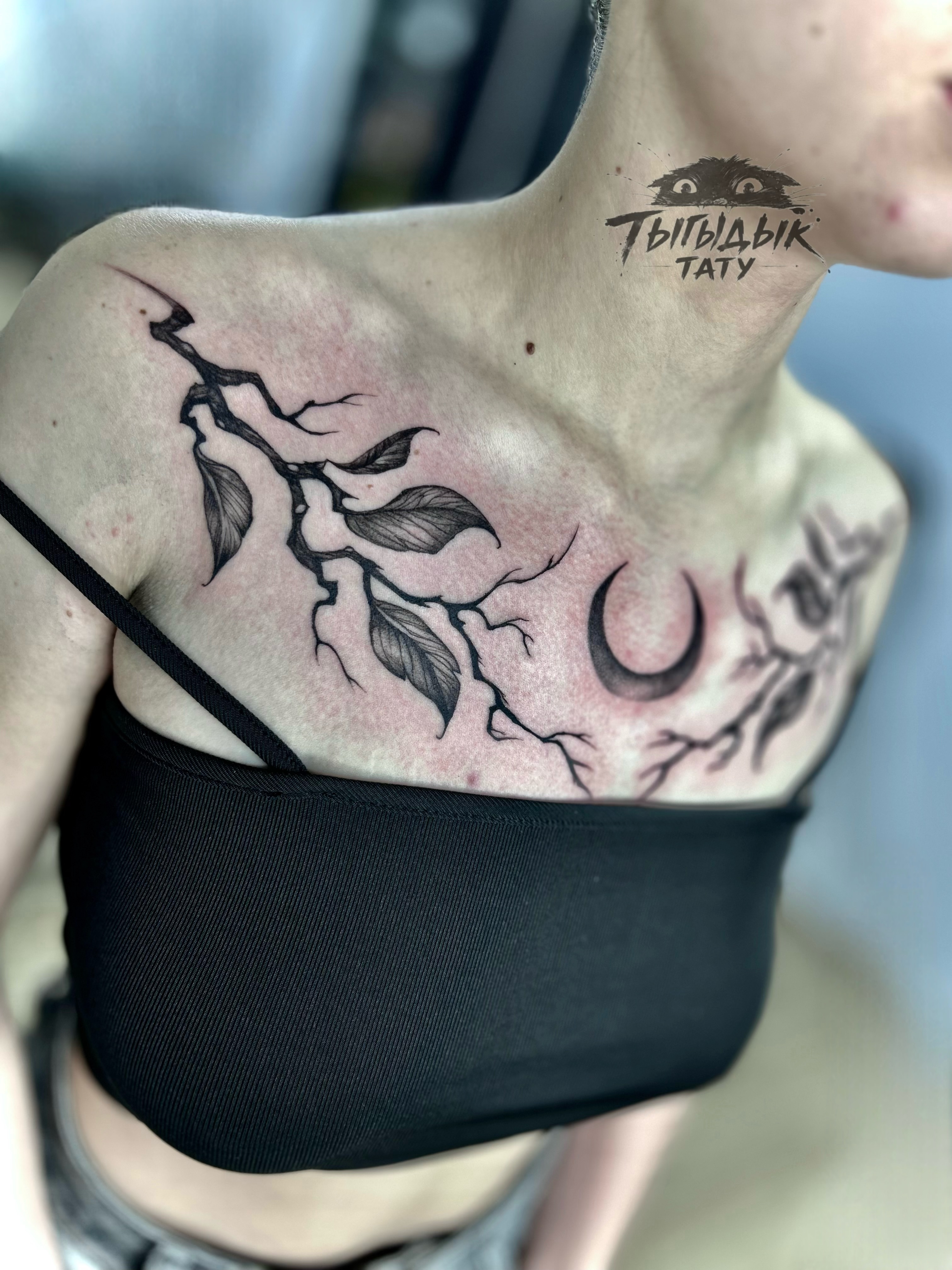 Tattoo by @tygydyk_tattoo — black_and_grey