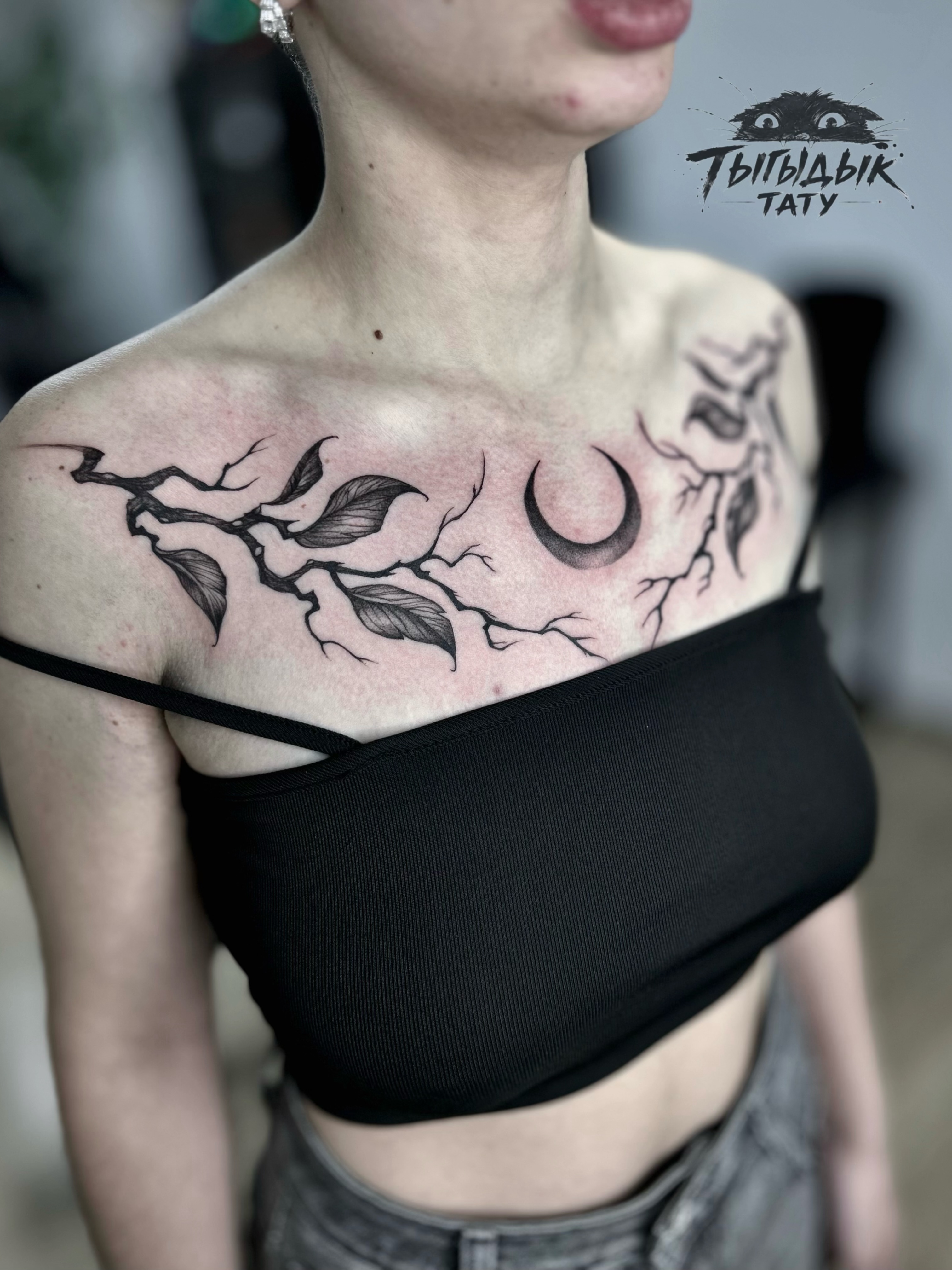 Tattoo by @tygydyk_tattoo — black_and_grey