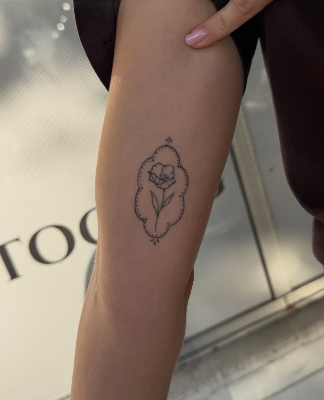Rose fine line tattoo on the forearm by : *✧･ﾟ:* camryn  *:･ﾟ✧: