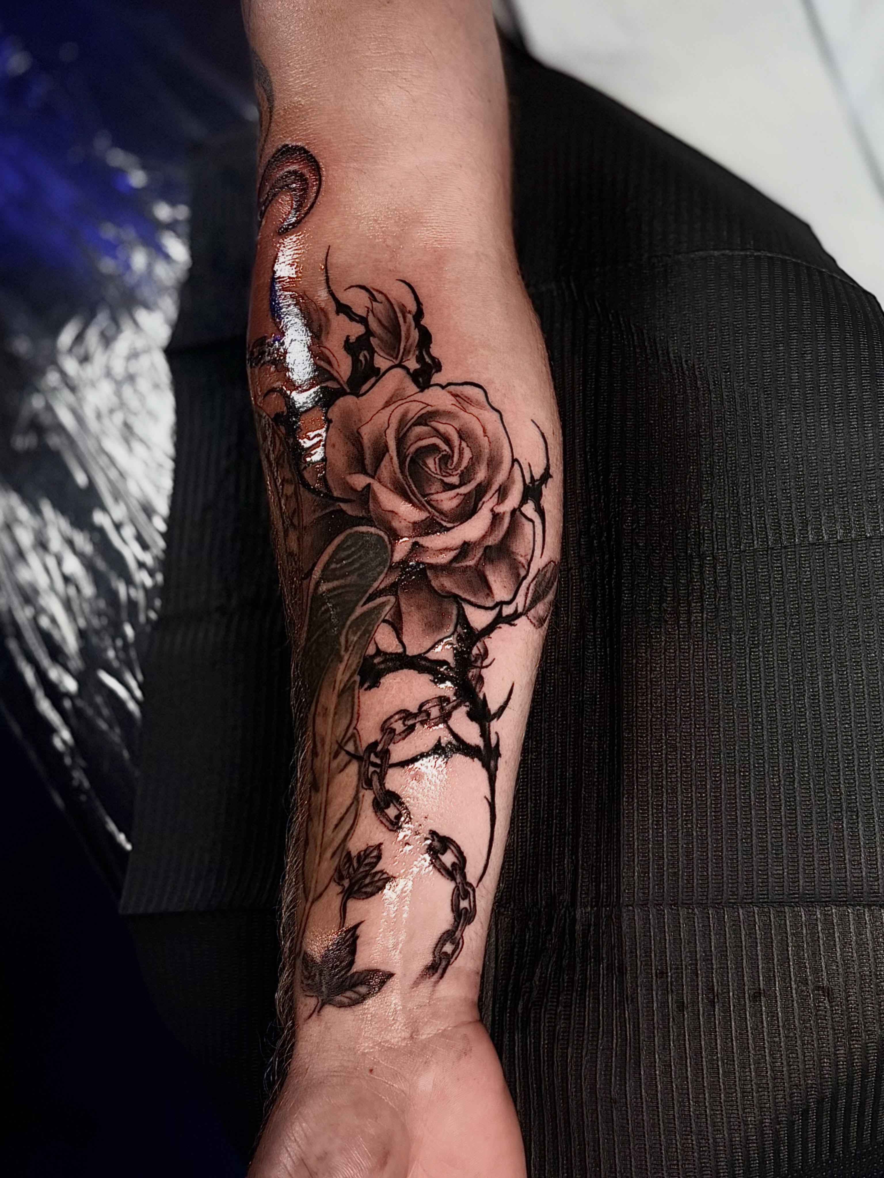 Tattoo by @bluehorseshoetattoo — black_and_grey, realism