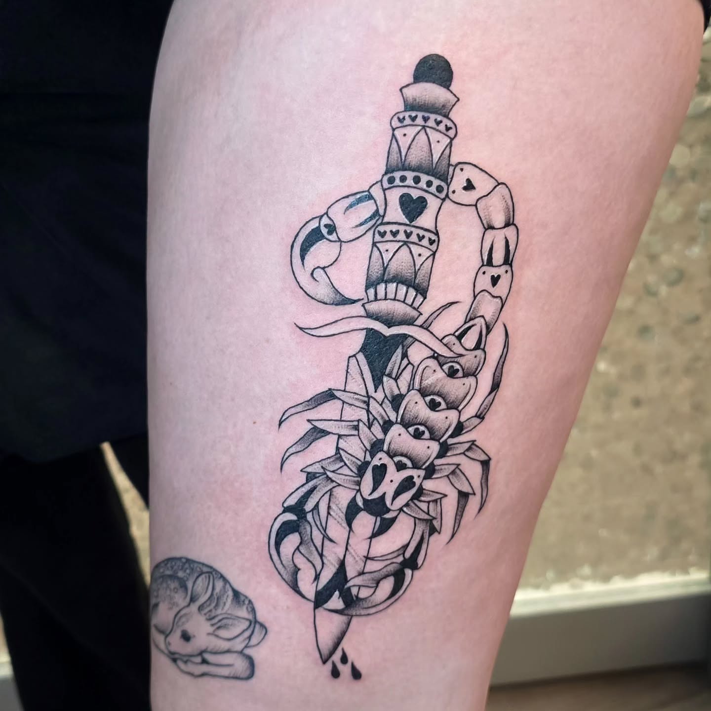 Spider and crown geometric tattoo on the thigh by Hope 🌙, Cincinnati