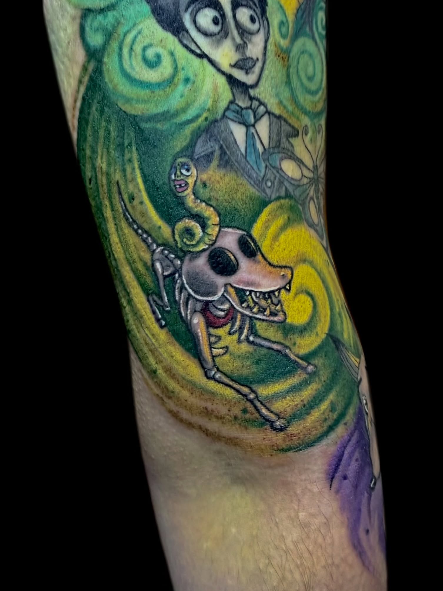 Tattoo by @katscratchtattooss — illustrative, dark_realism