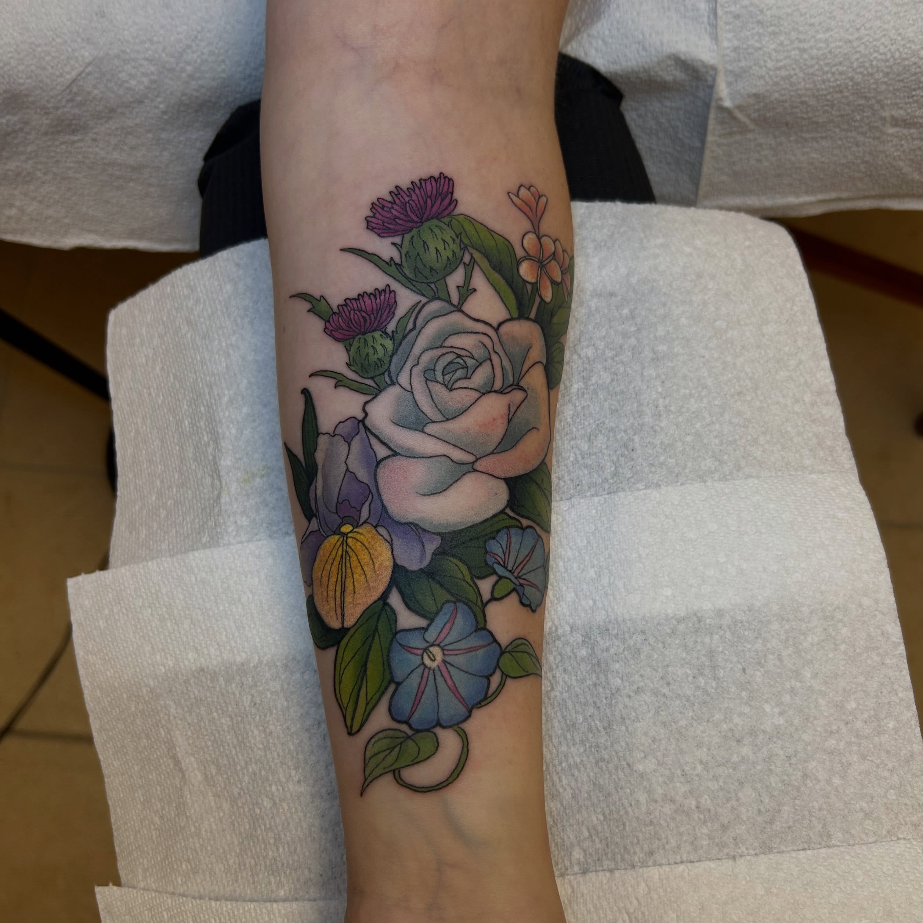Tattoo by @hayleysavage_tattoo โ new_school, realism