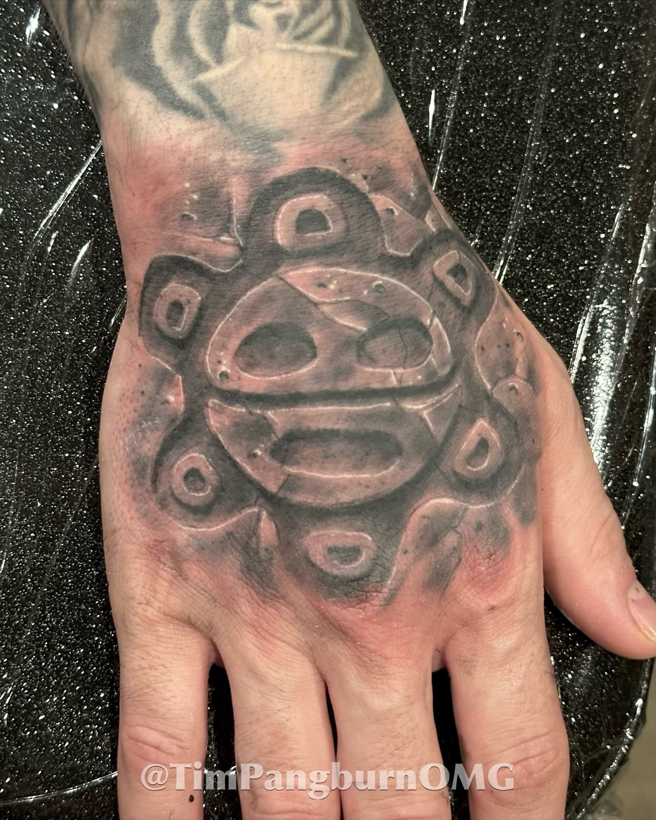 Tattoo by @timpangburnomg — geometric