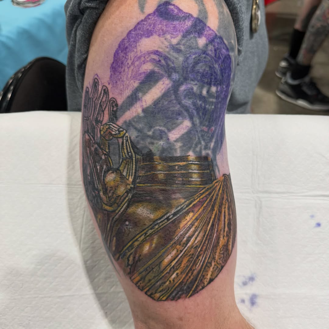Tattoo by @tattoosbybacon โ realism