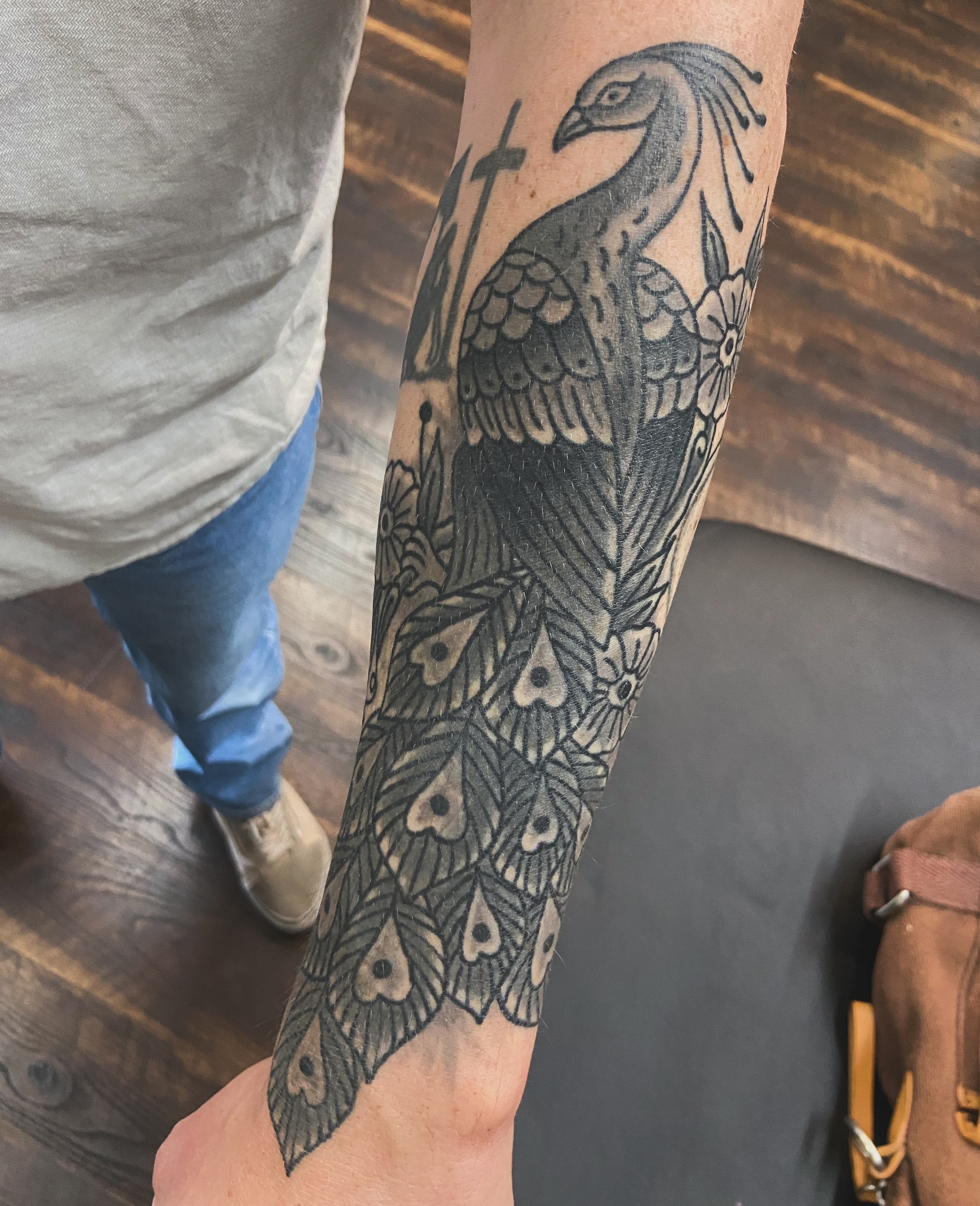Tattoo by @vinnietatts — black_and_grey