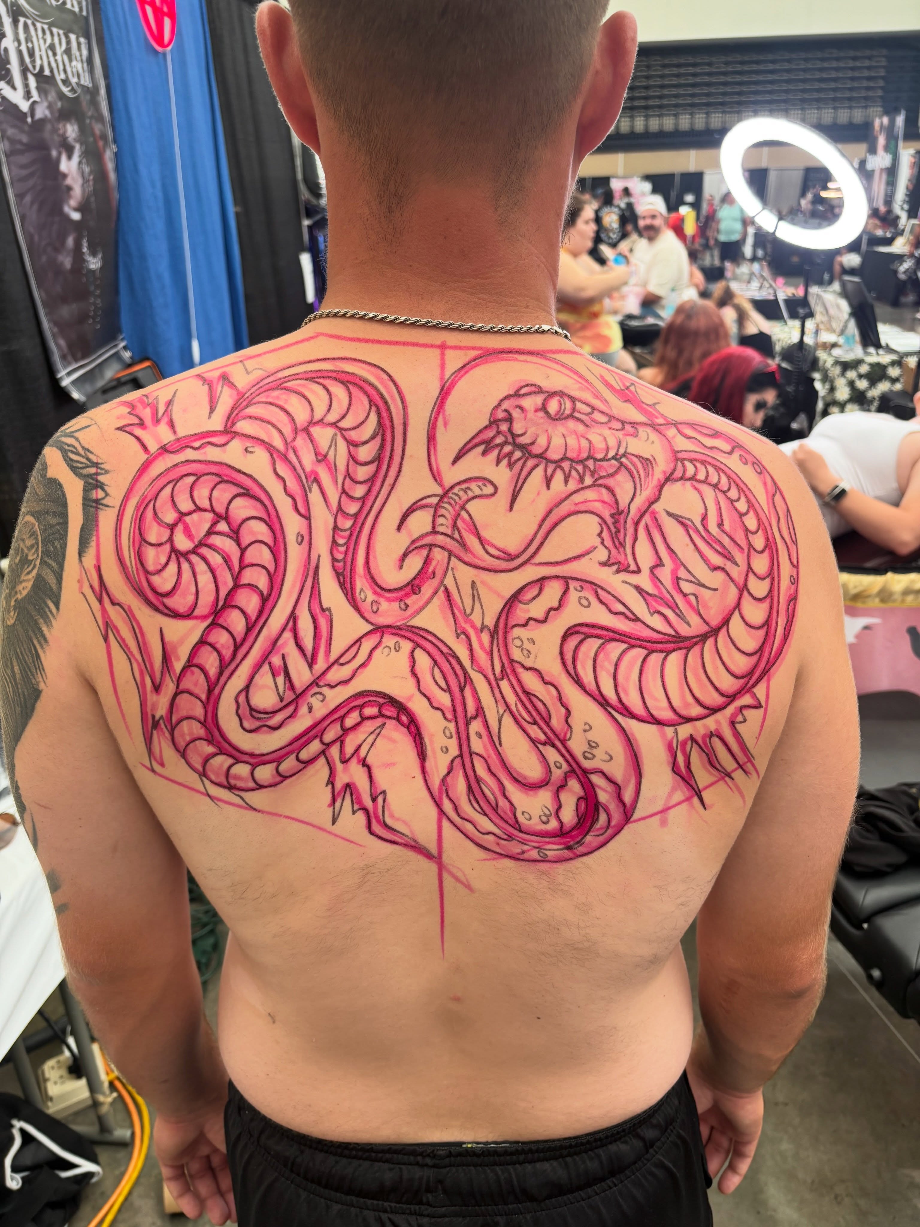 Dragon American traditional tattoo on the back by Cleen Rock One