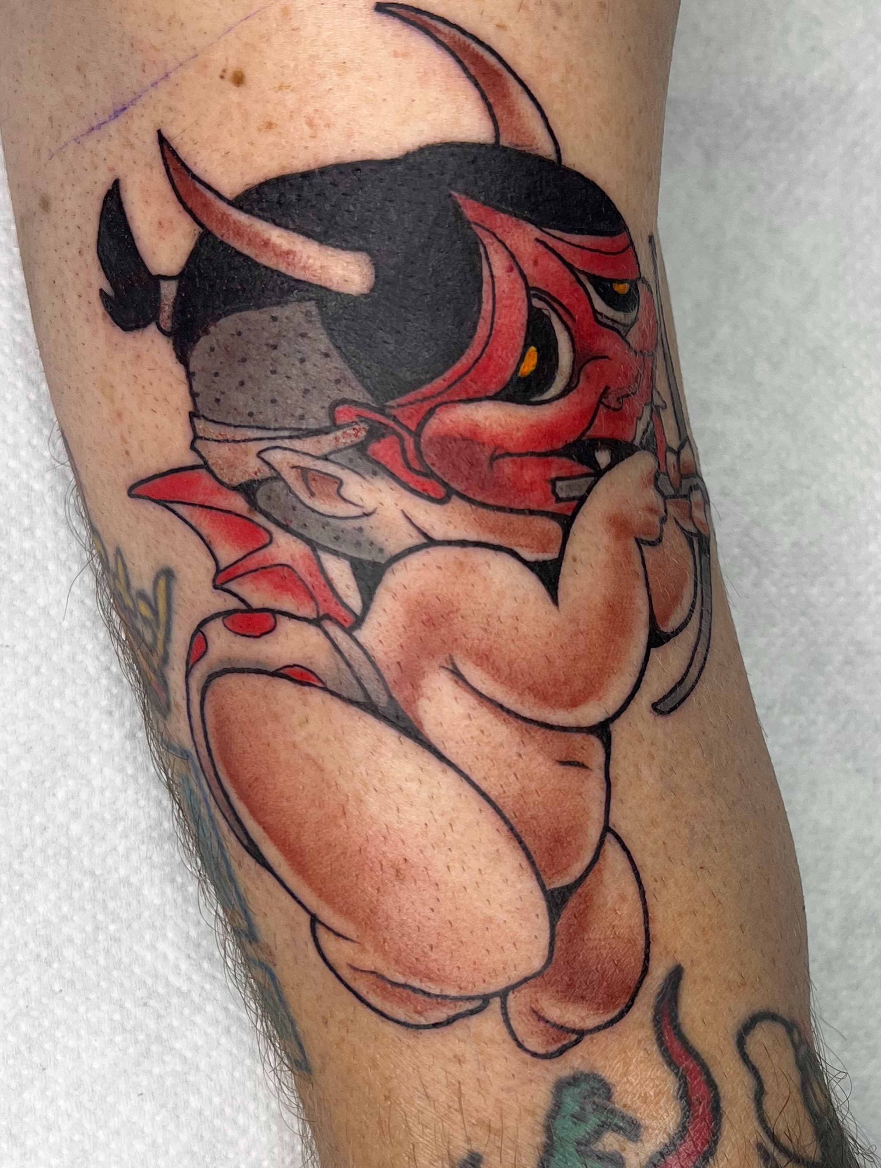 Tattoo by @suba_tattoo — american_traditional, dotwork