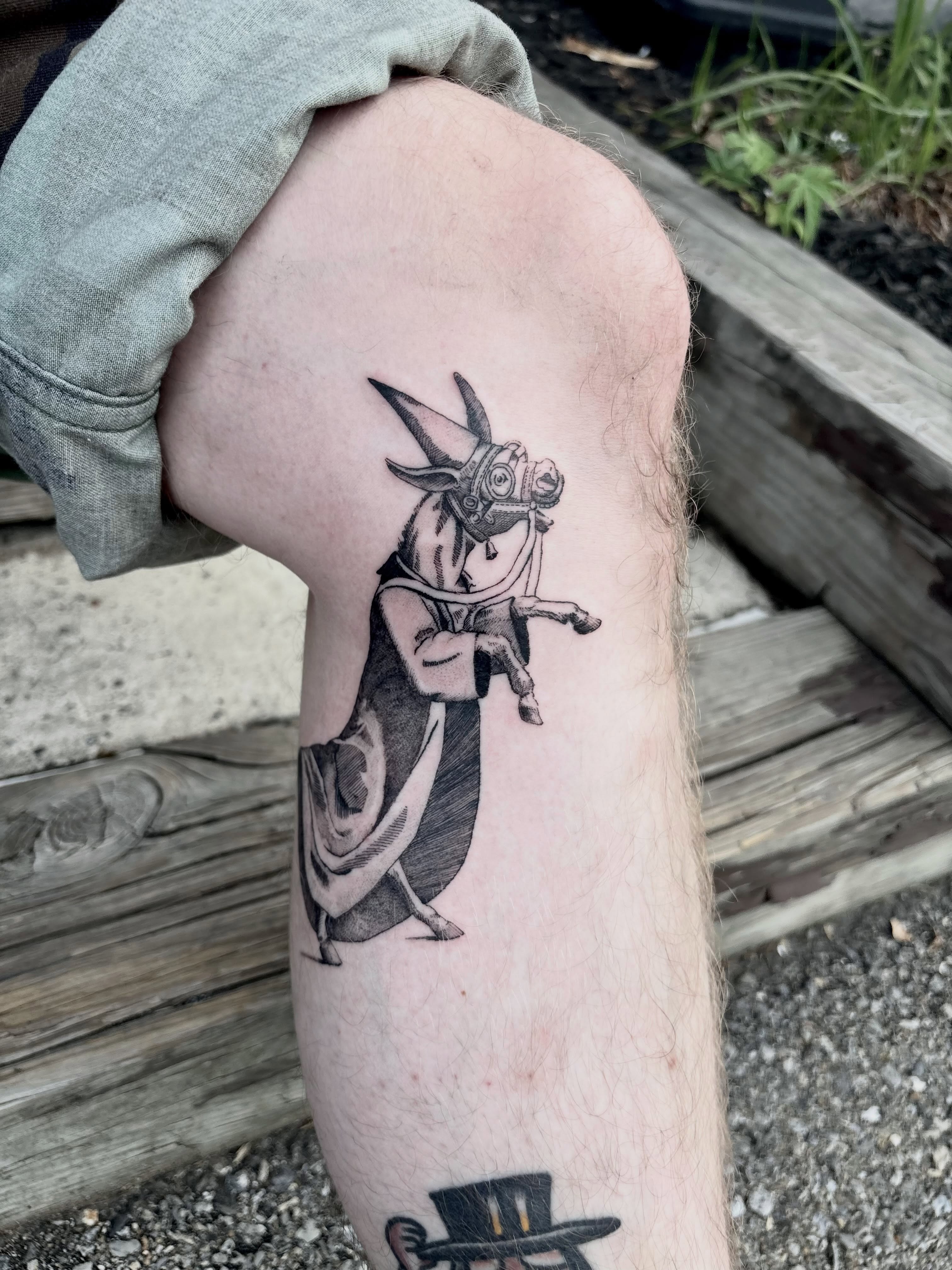 Tattoo by @cold.feet.ttt β black_and_grey