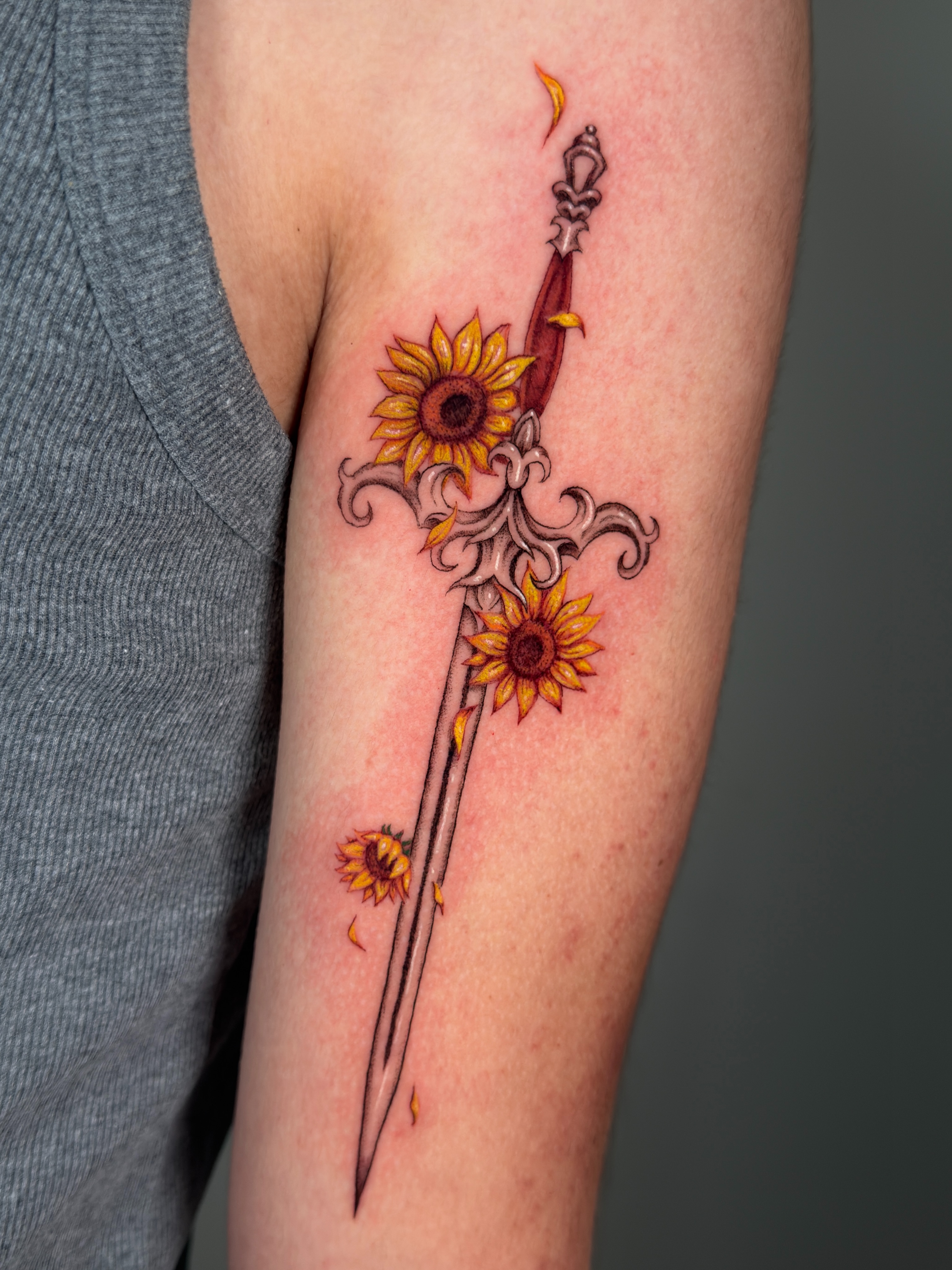 Tattoo by @yourlocalmisfit — new_school, realism