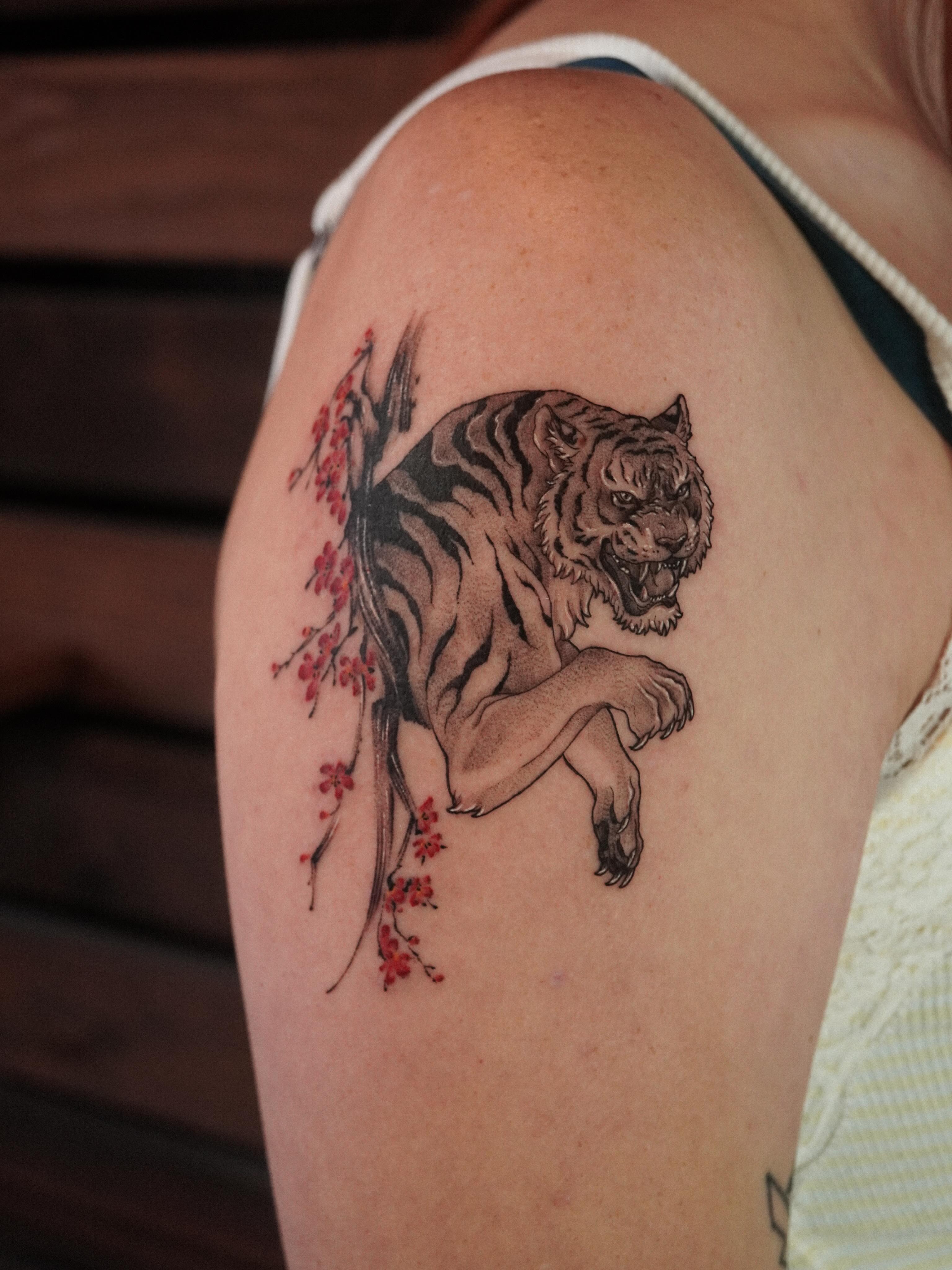 Tattoo by @153cm_tattoo — black_and_grey, realism