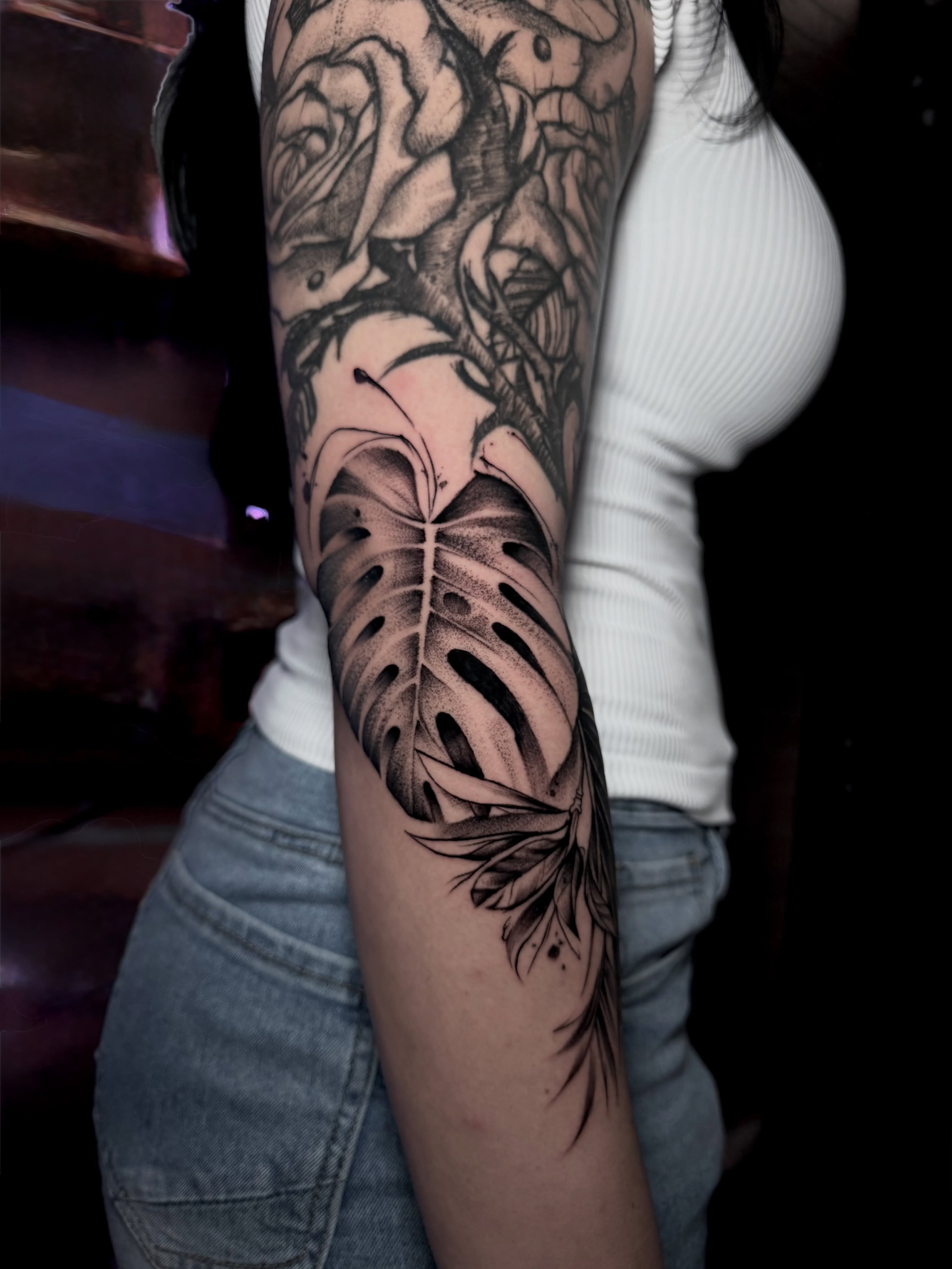 Monstera leaf realism tattoo on the forearm by Keyla Valdes, Miami, Florida