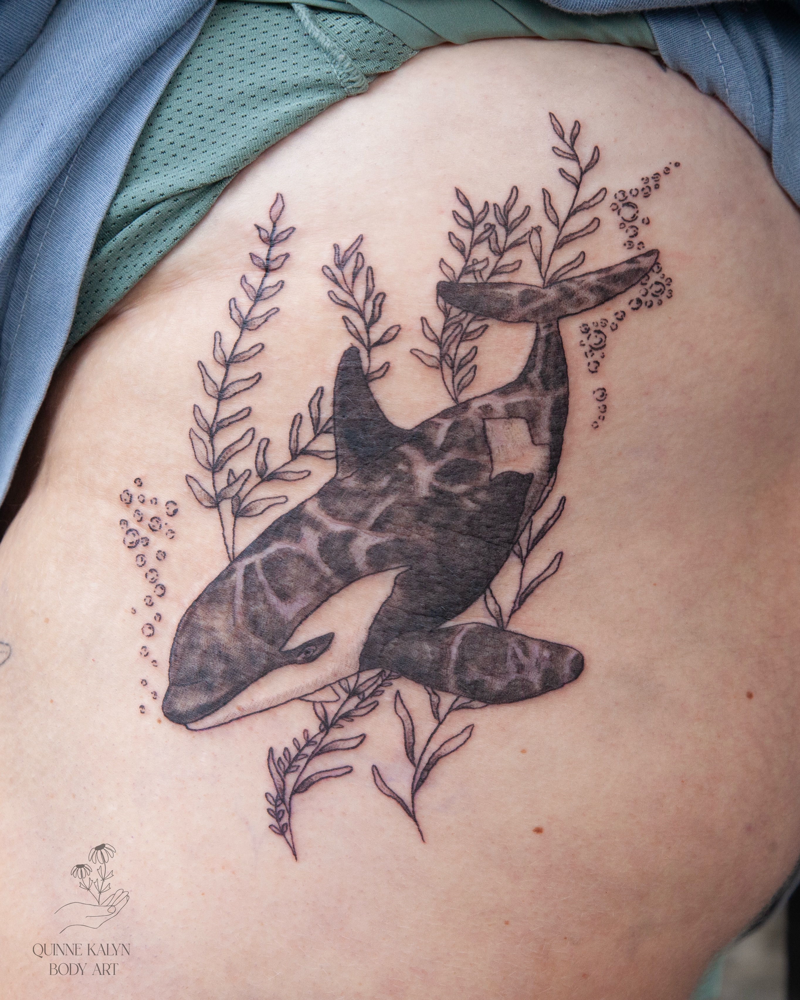 Orca whale black and grey tattoo on the ribs by Nashville Piercer & Tattoo Artist ✨ Quinne