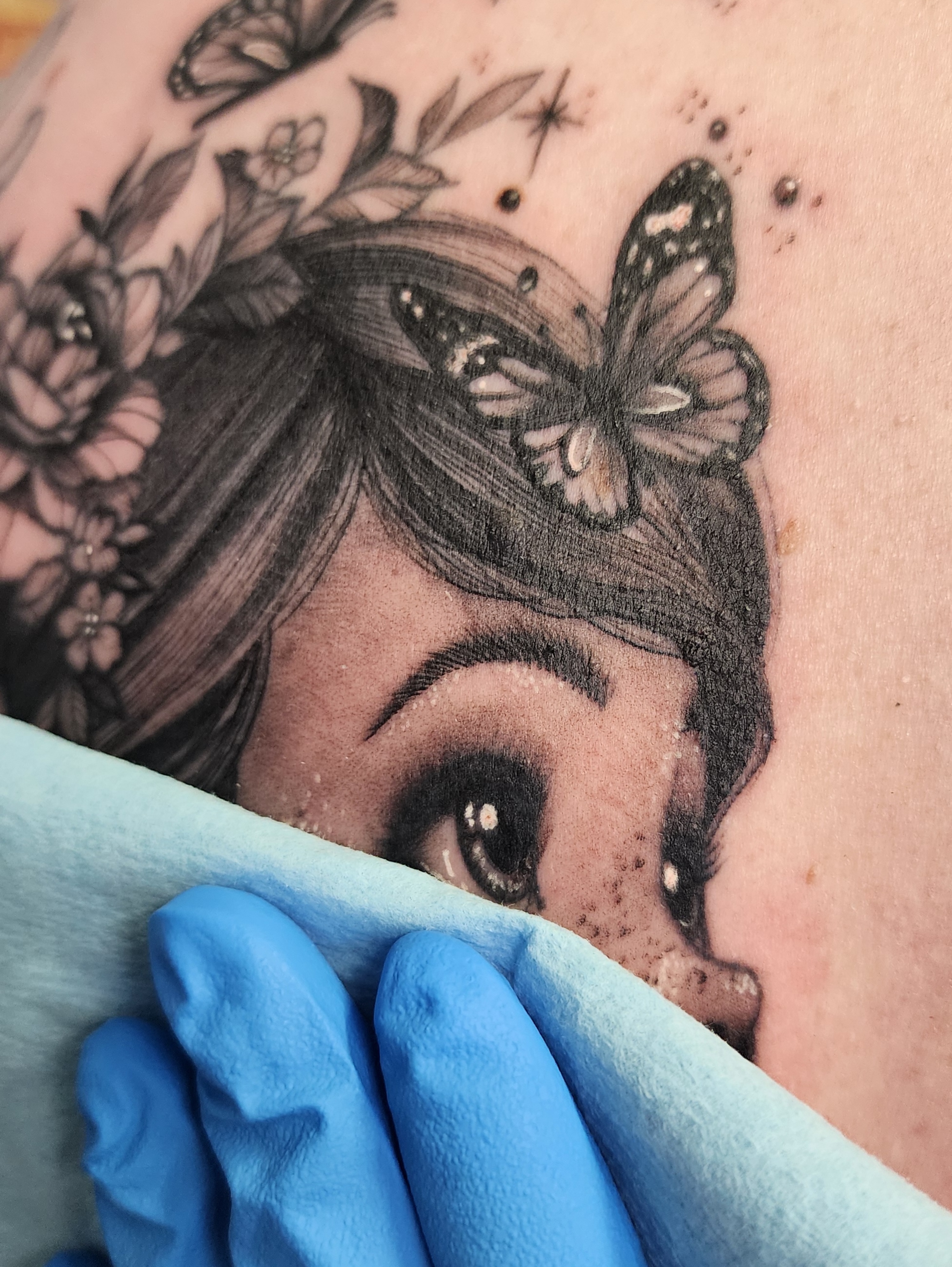 Tattoo by @ravenwrathmore — realism, dotwork