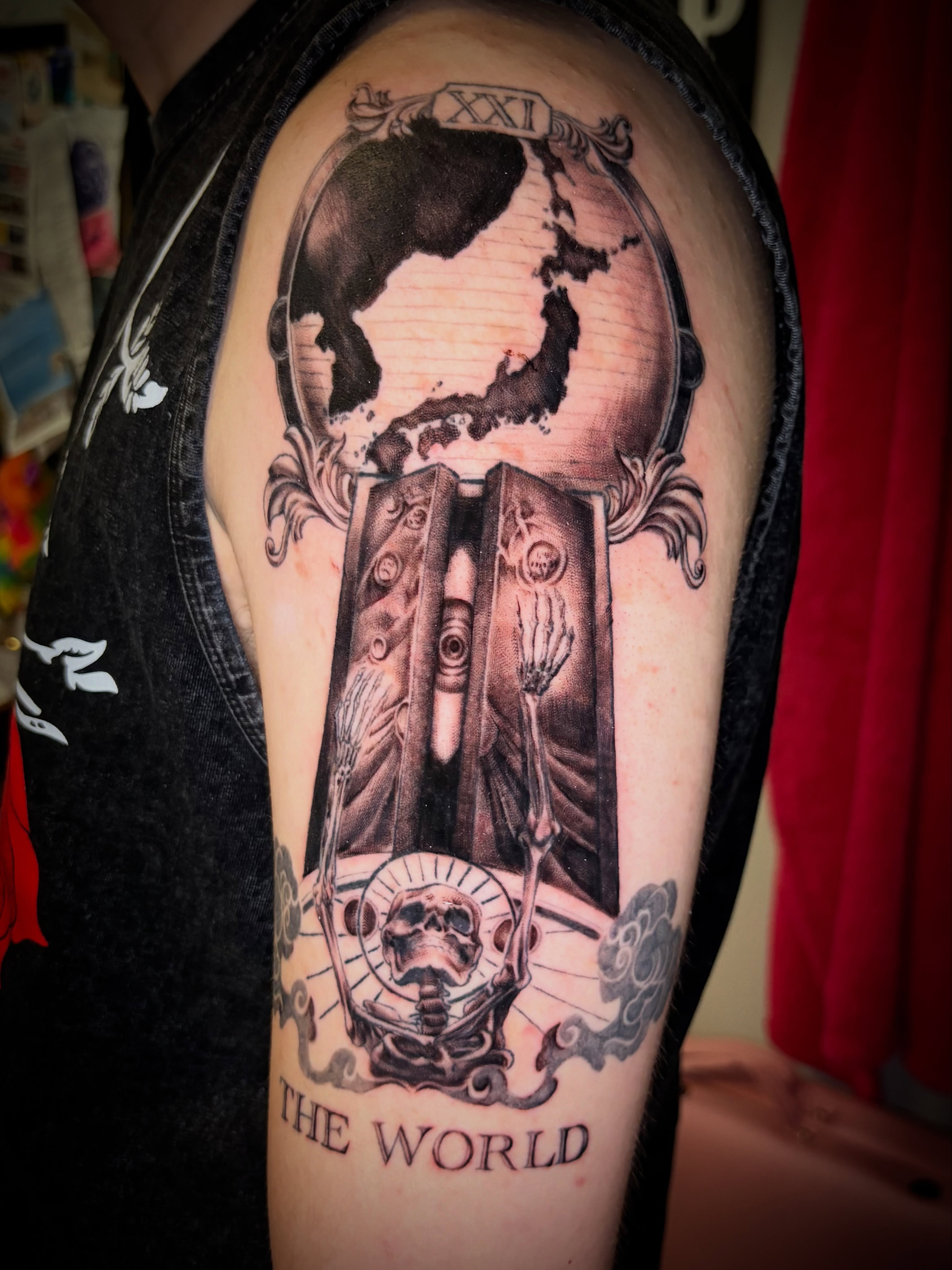 Tattoo by @theendoftimeis2am โ black_and_grey, realism