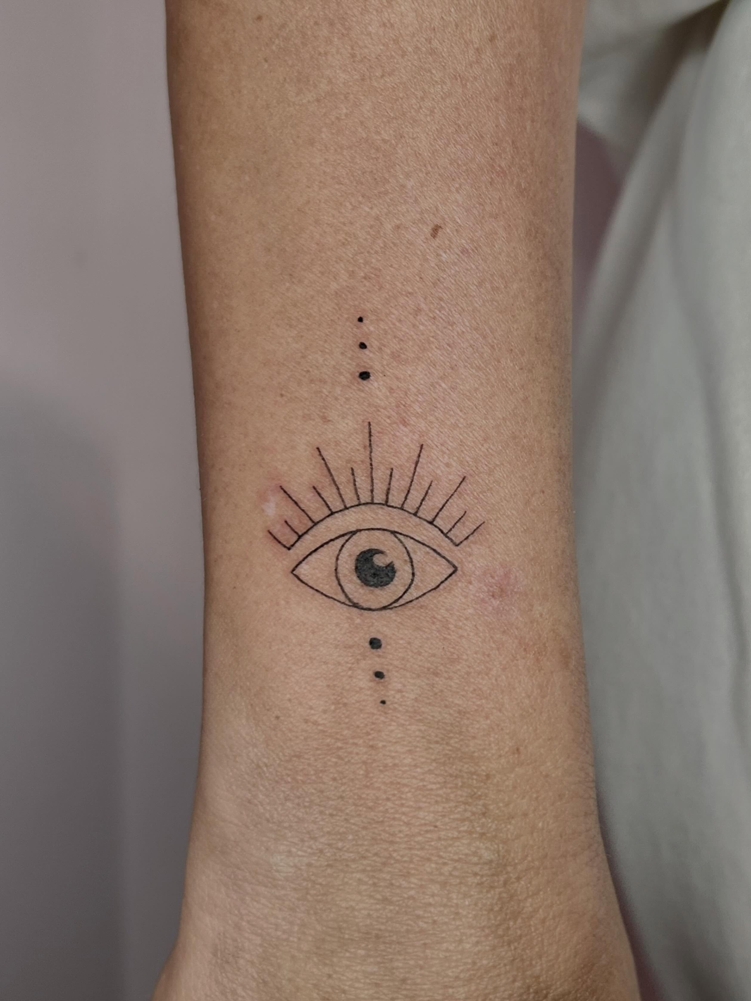 Tattoo by @inkbysierra — dotwork