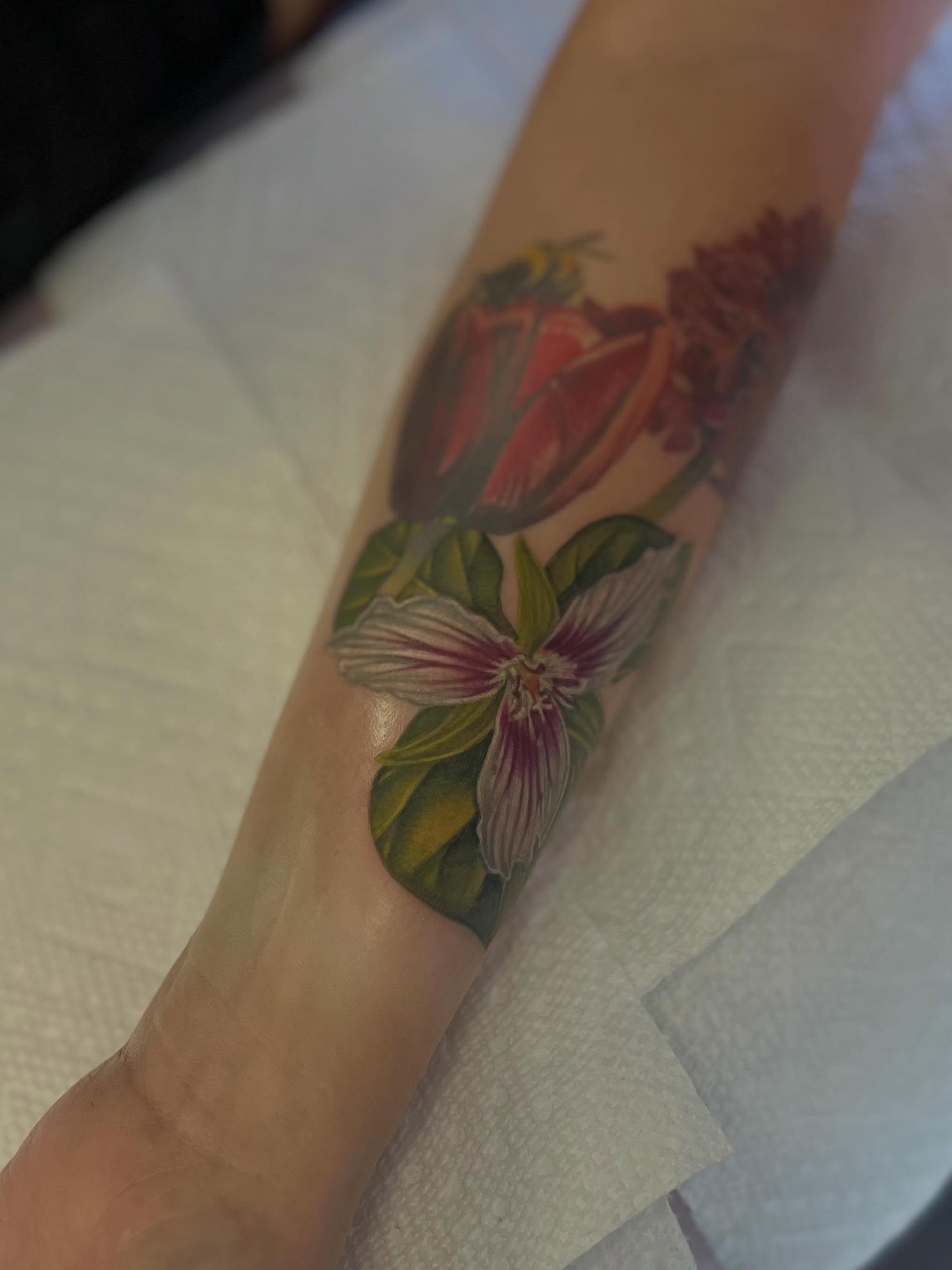 Tattoo by @taratimoon — realism