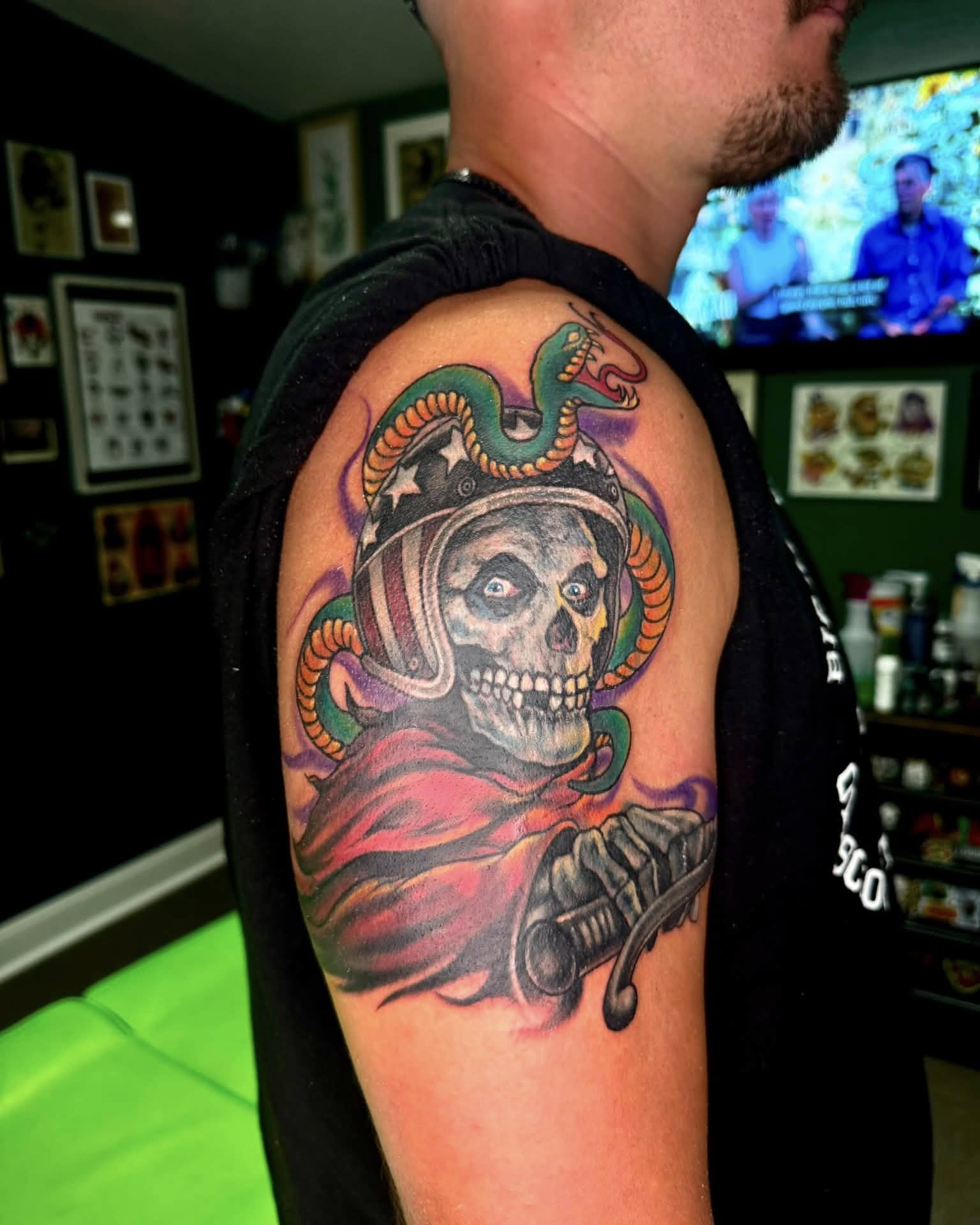 Tattoo by @justin_hofmeister_ — realism