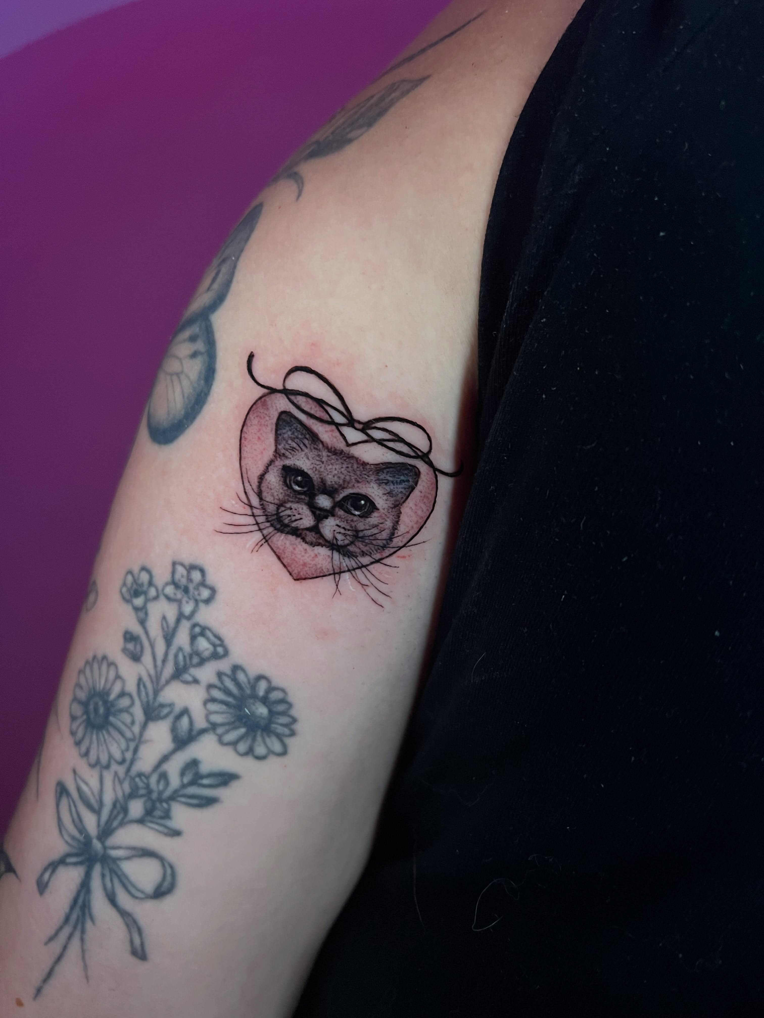 Tattoo by @jesvalentinetattoos — realism