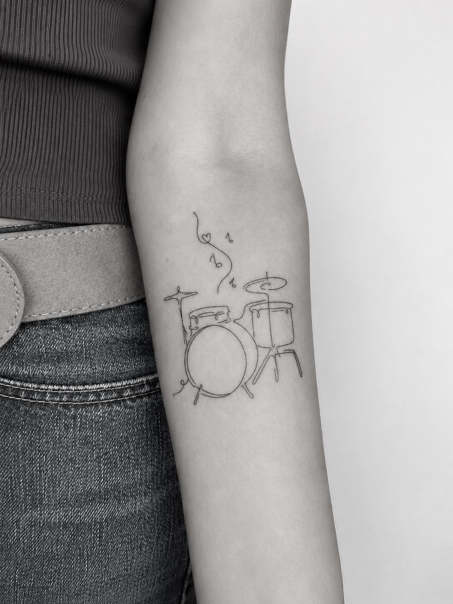 Tattoo by @alona_zamsh_tattoo — fine_line