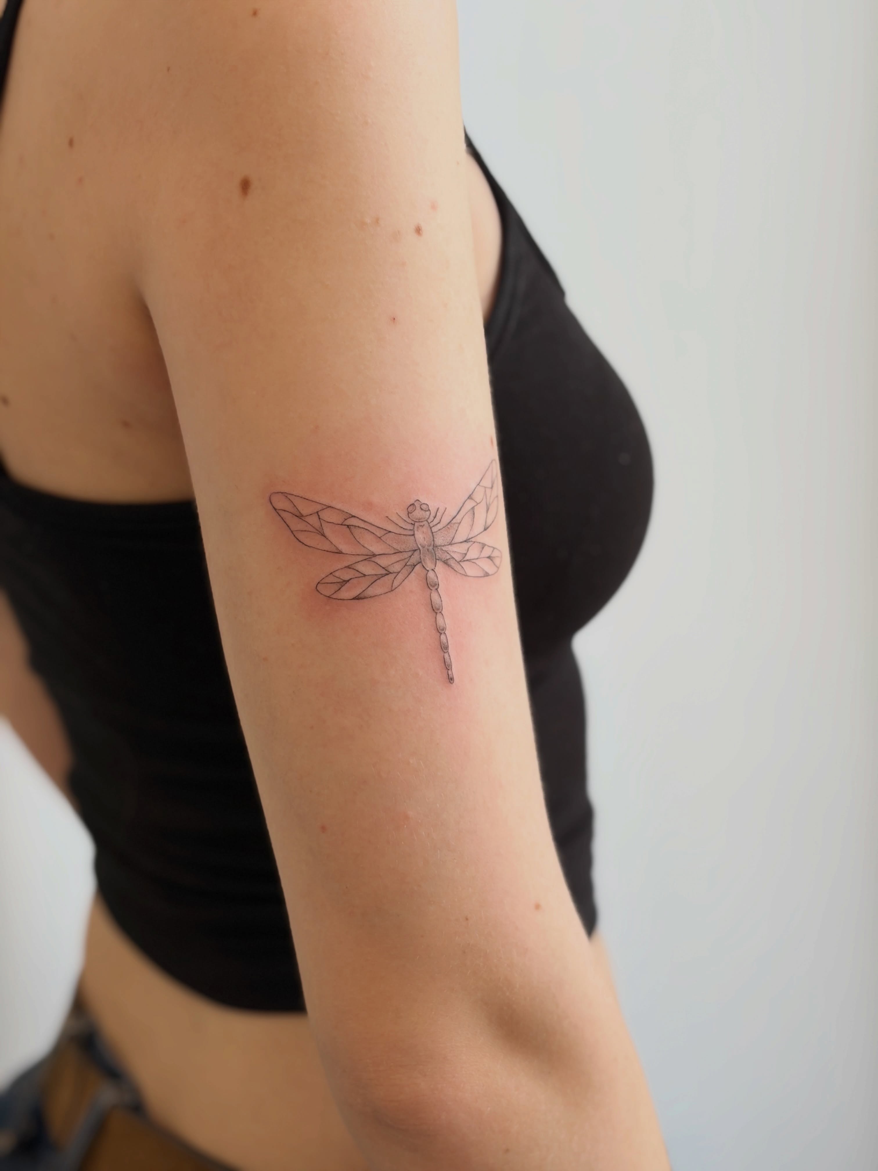 Tattoo by @cam.tats โ geometric