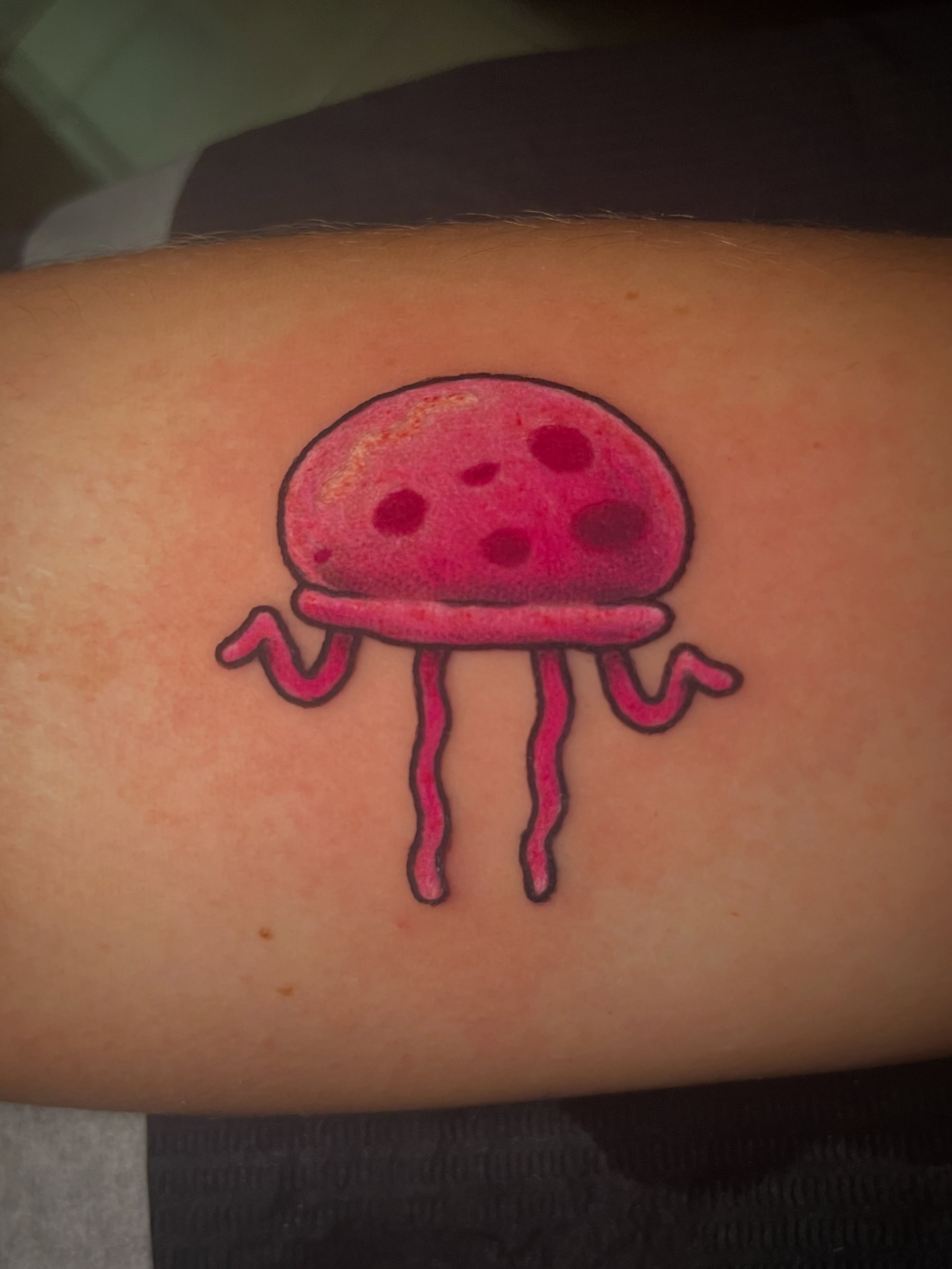 Tattoo by @maditattz — dotwork