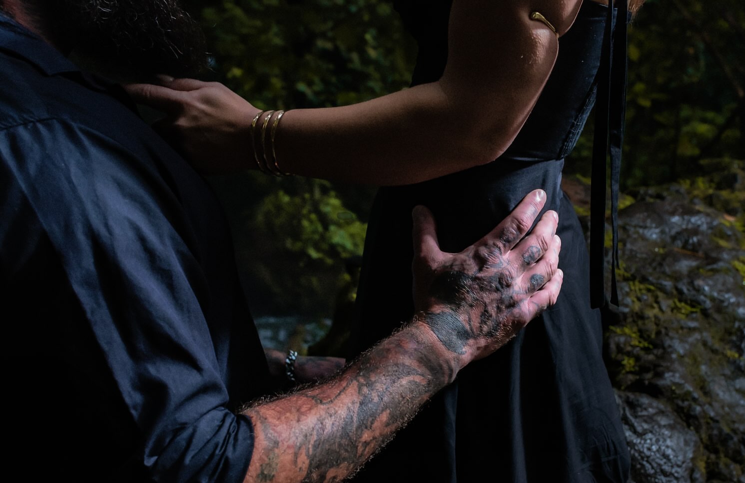 Tattooed hand black and grey tattoo on the hand by Jesse TheTerrible