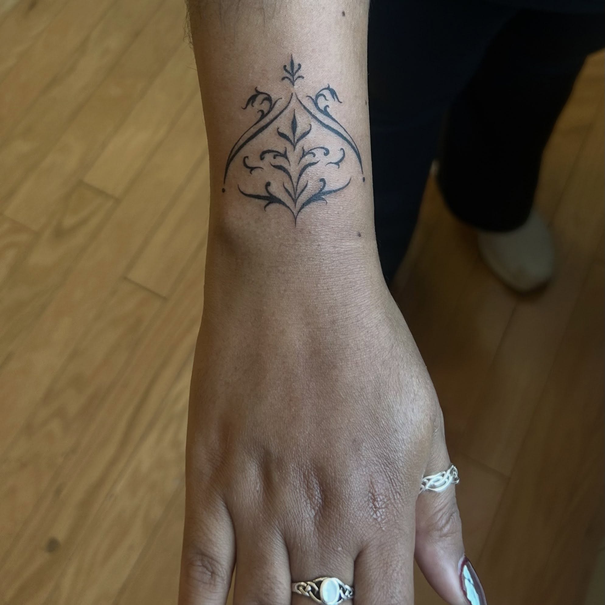 Floral ornament ornamental tattoo on the forearm by ༻❁༺ ⟡ 𝑳𝒊𝒗 𝑪𝒆𝒍𝒆𝒔𝒕𝒆 ⟡ ༻❁༺