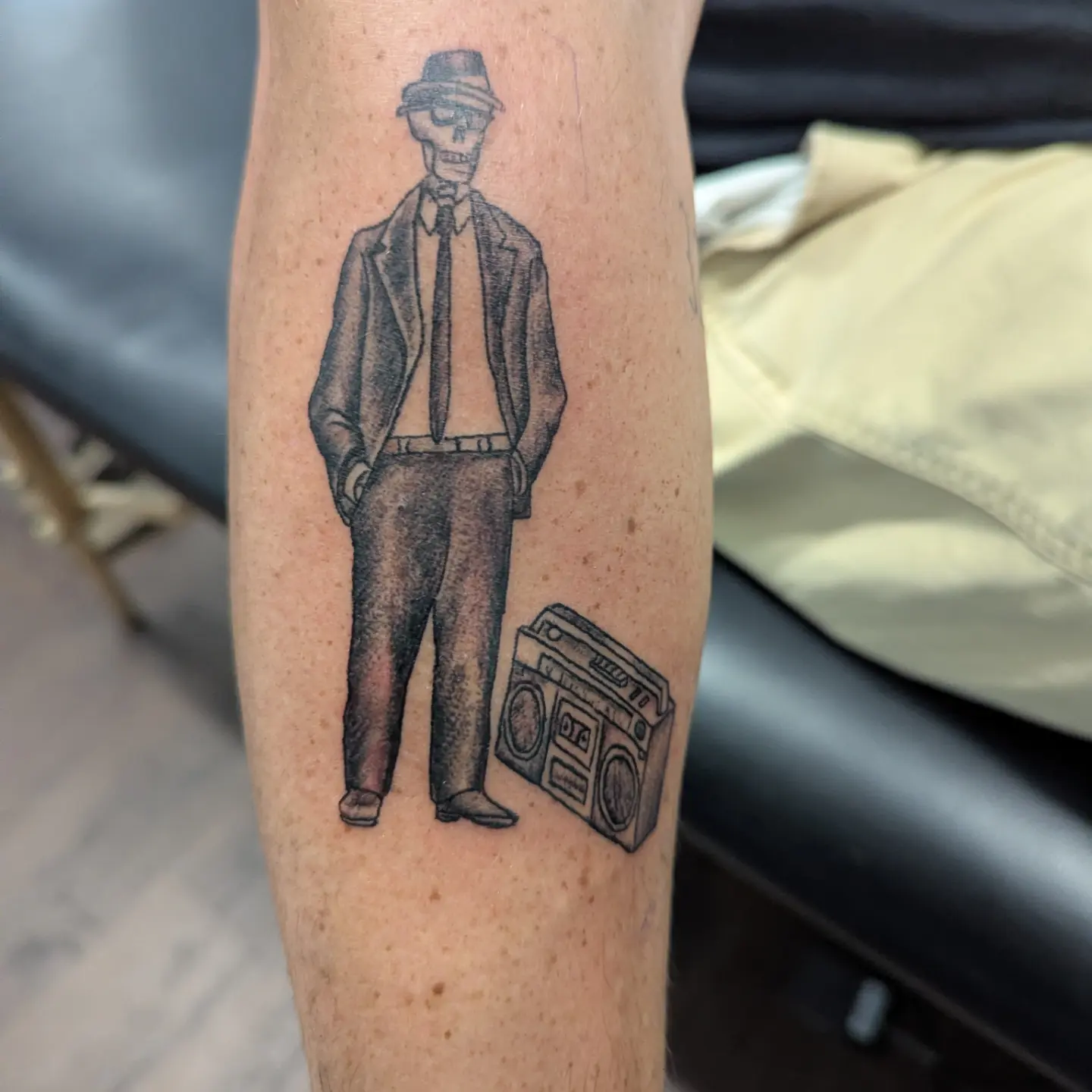 Tattoo by @permanentpicturestattoo โ dotwork, realism