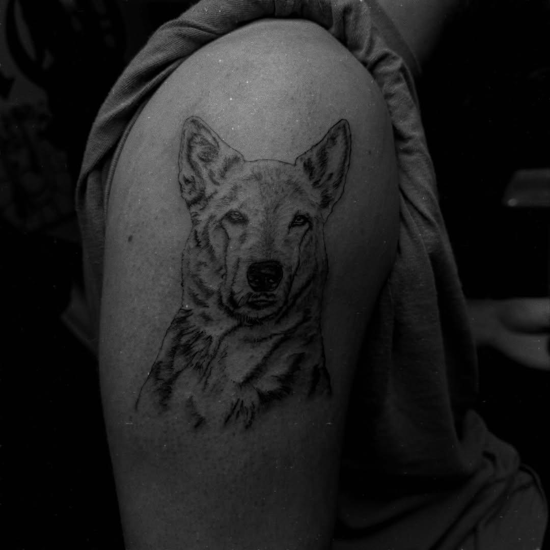 Tattoo by @emogirlink โ realism