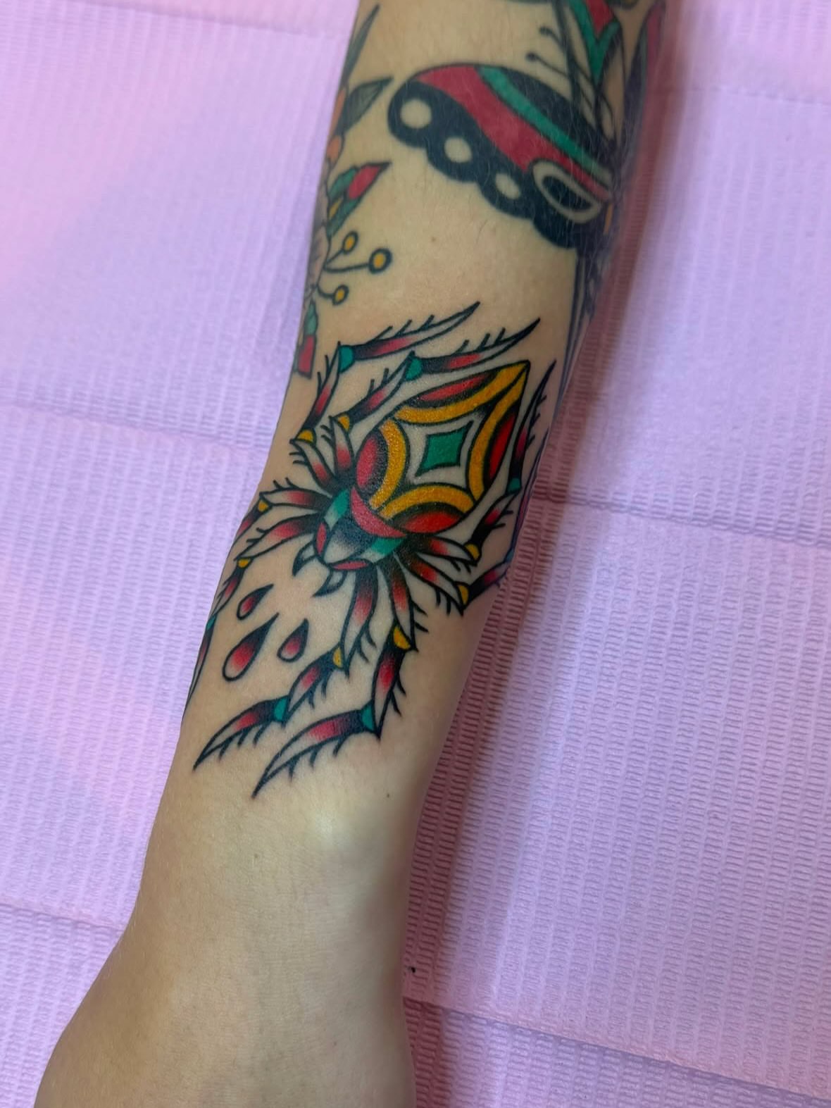 Tattoo by @yummytree โ american_traditional