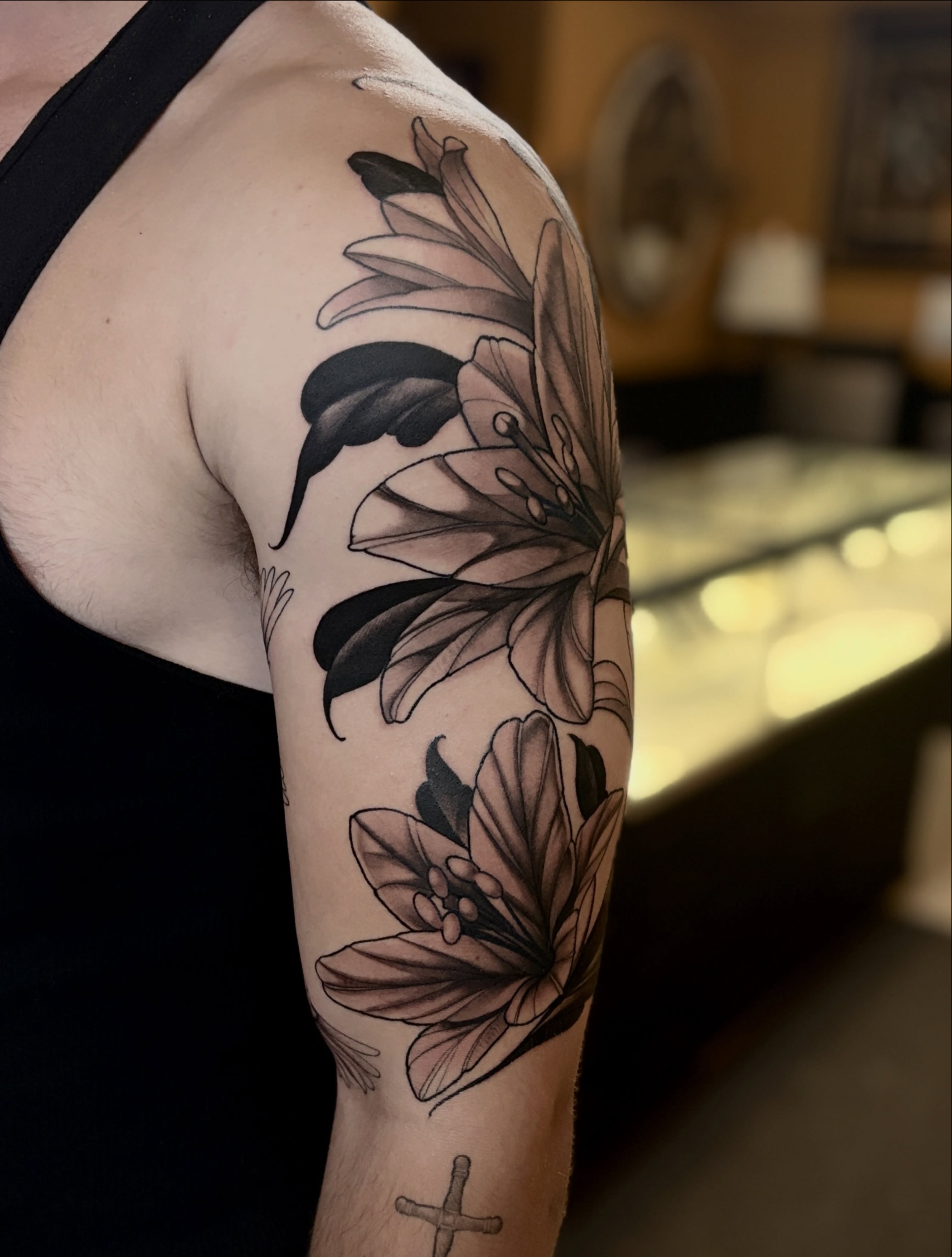 Tattoo by @tonyluceroart — black_and_grey