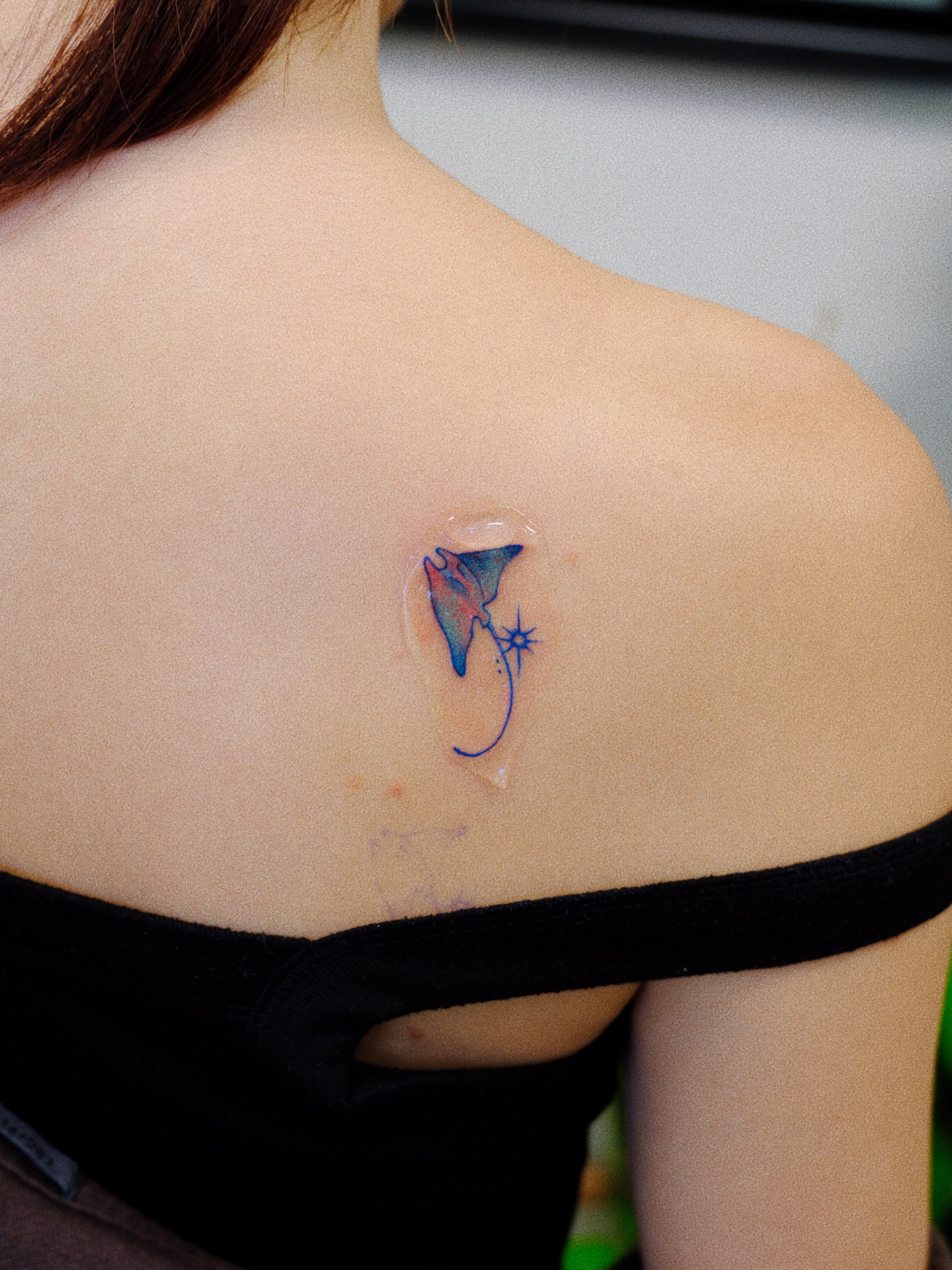 Ray fish new school tattoo on the shoulder by rita_tattooist