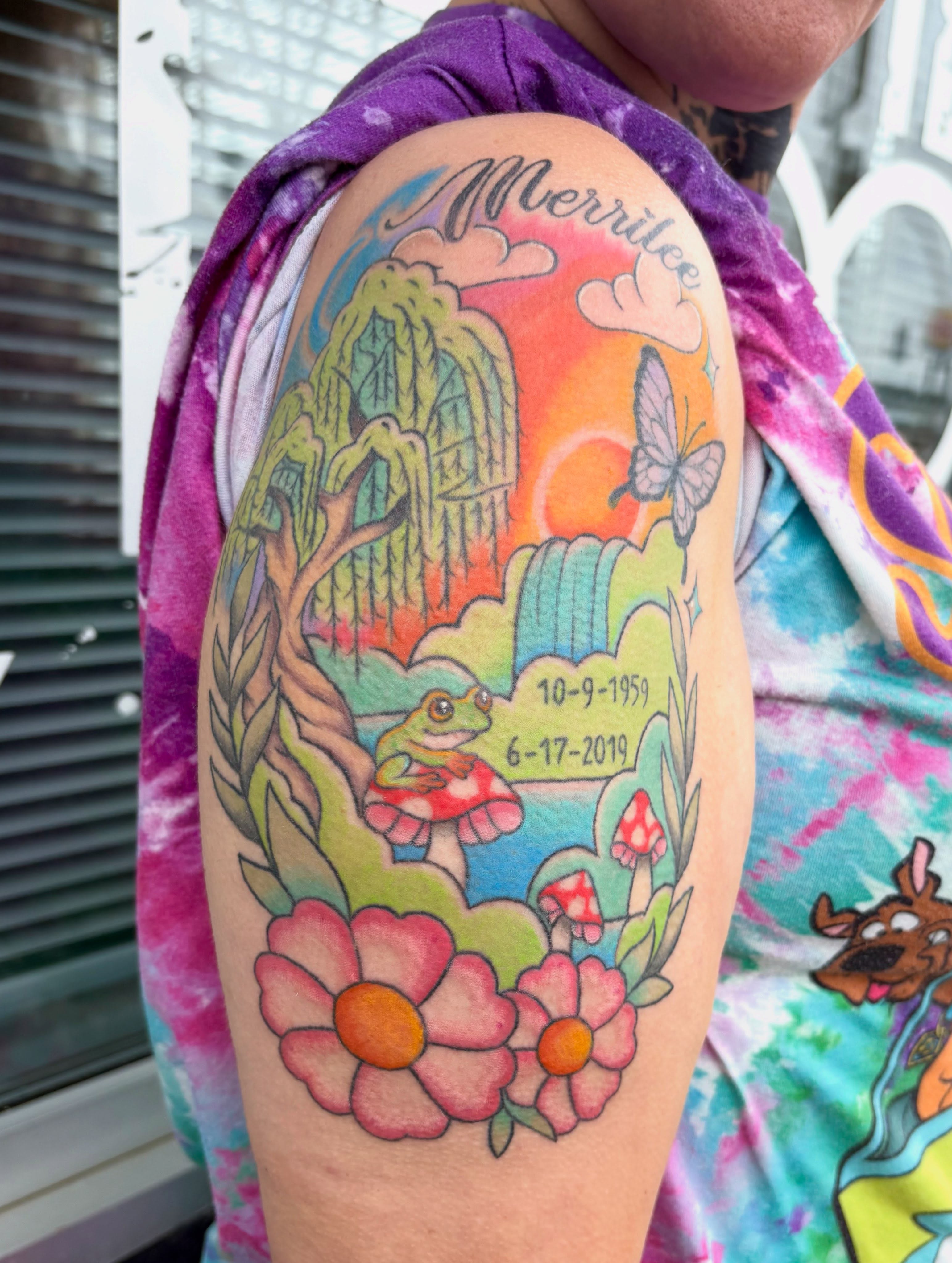 Tattoo by @destinyrosetattoos โ new_school, watercolor